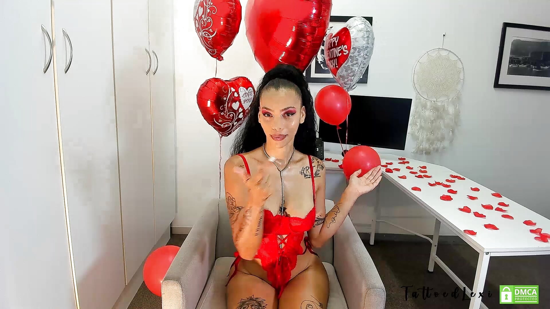 Will you be my valentine? - vídeo de TattoedLexi_ modelo de câmara