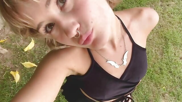 -2860478430839089438 - video by what_is_the_sun cam model