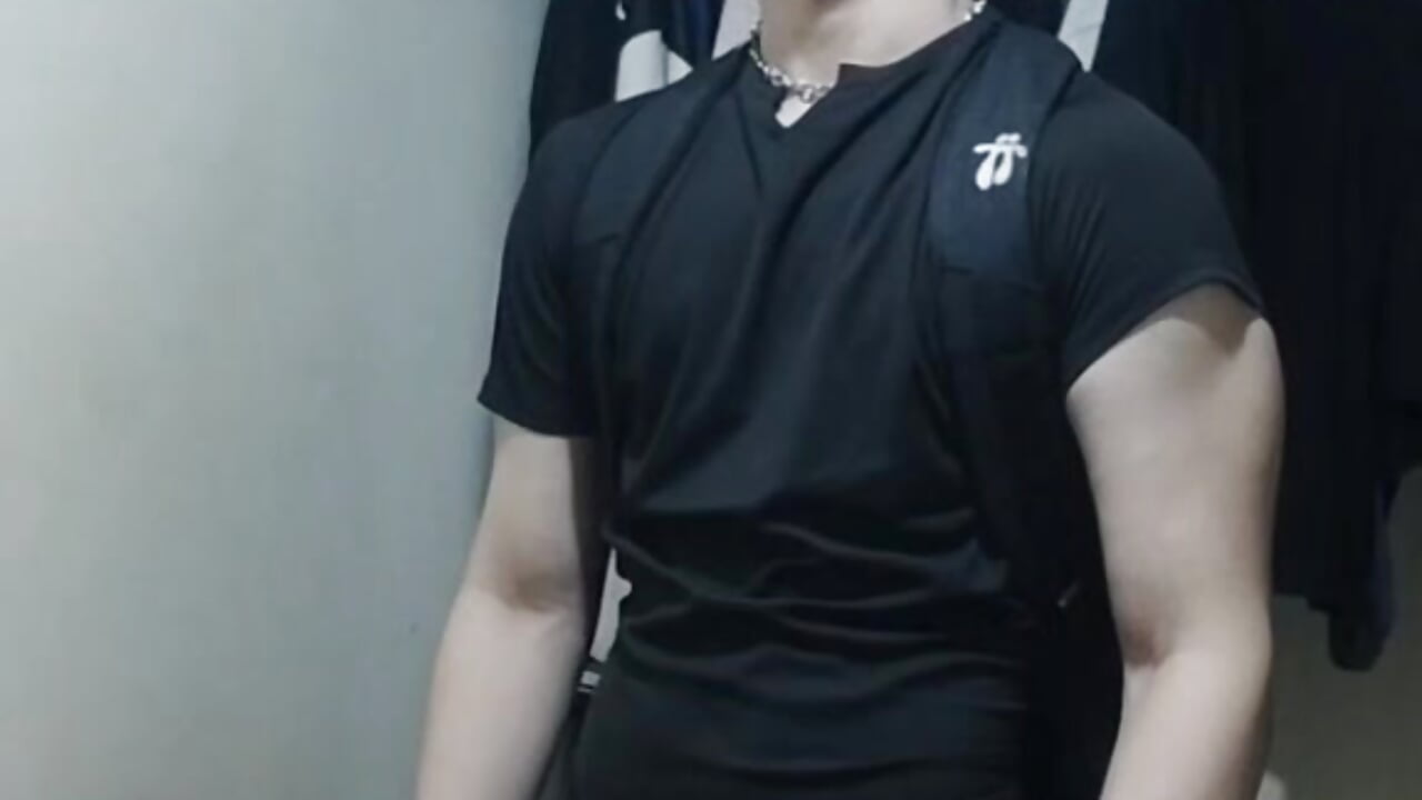 ✨🛀 - vidéo du modèle de showcams herlw