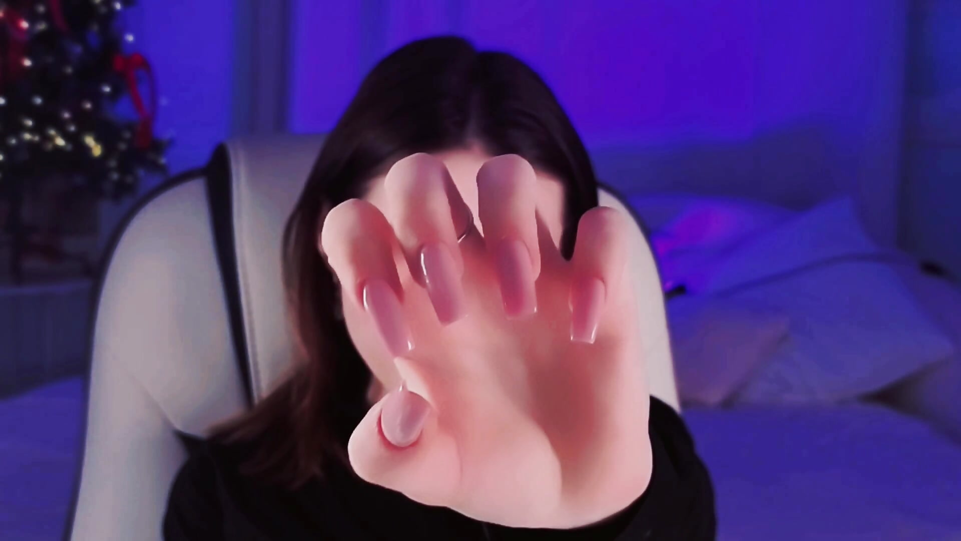 Nail worship