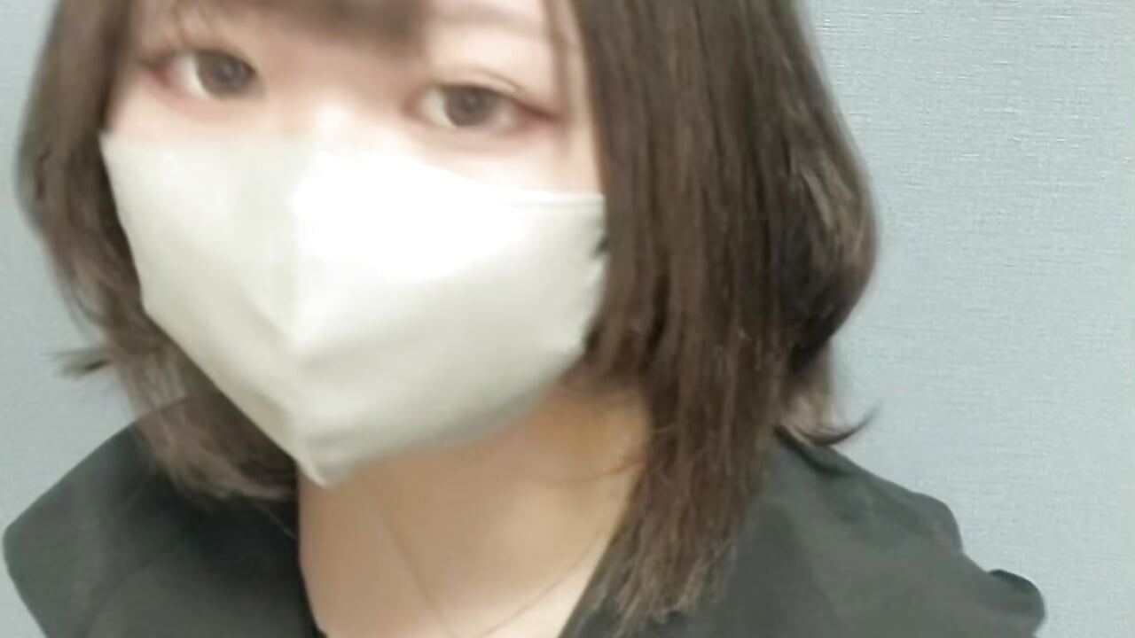 暗髪おにぽん — filmik onipon_zzz, modela(-lki) na kamerkach