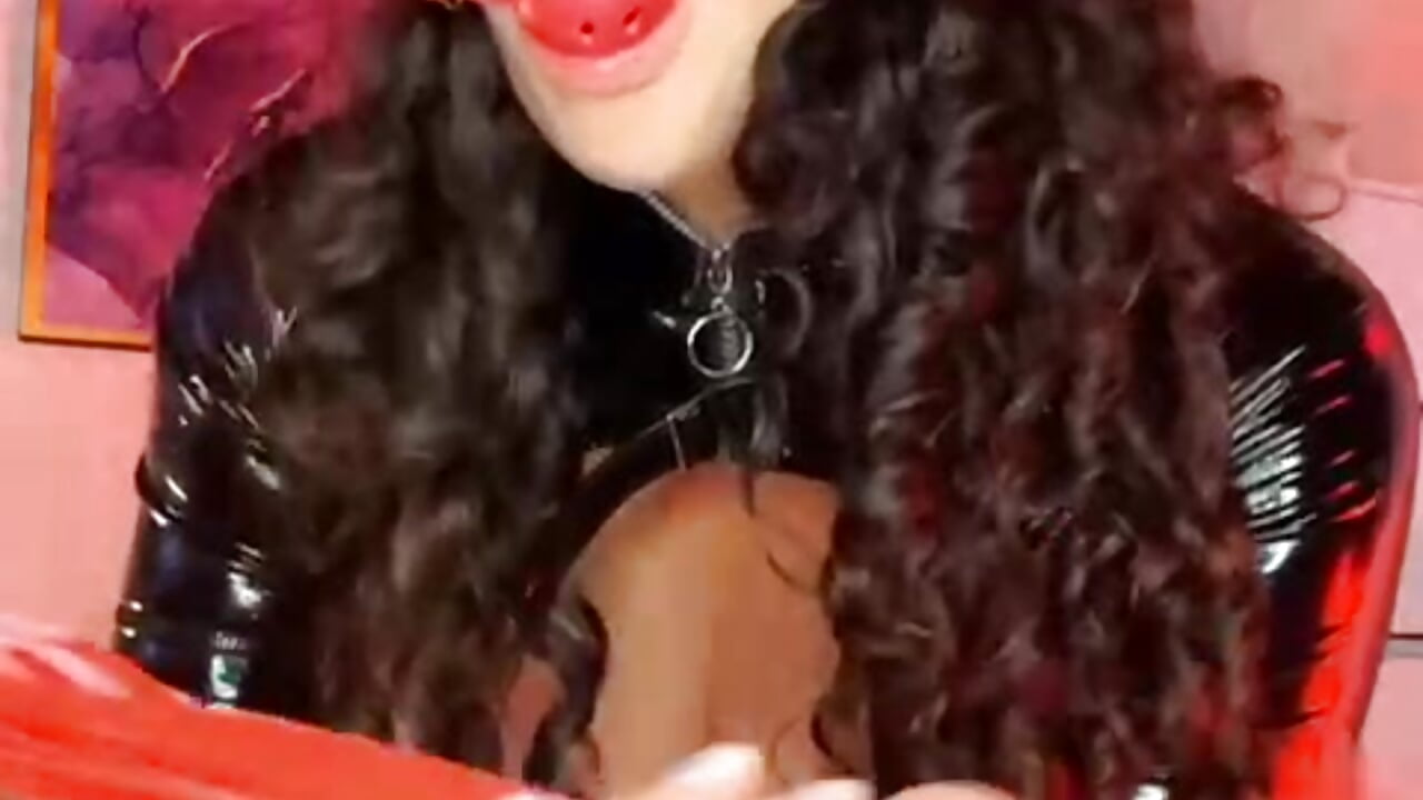 BDSM – video od webkamerové modelky Dannaa_Lovs