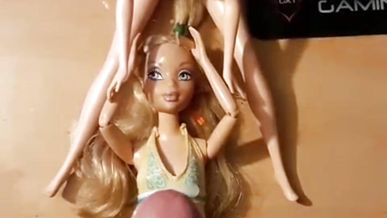 173003b3c0a14684a92b7efaa9c20c2c - video by adrisumi cam model