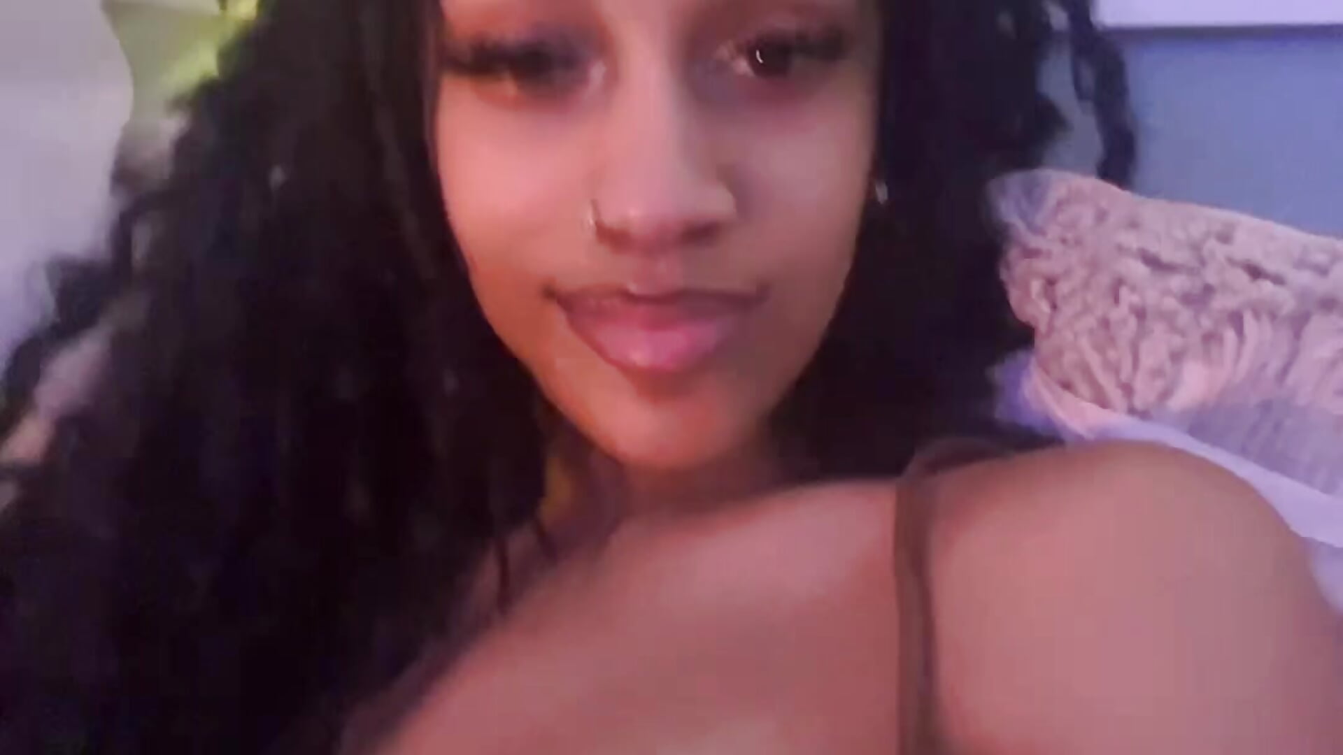 b8ad8f1b238844a08037ad4cb5586f3d - prettyblackgirl 캠 모델의 동영상