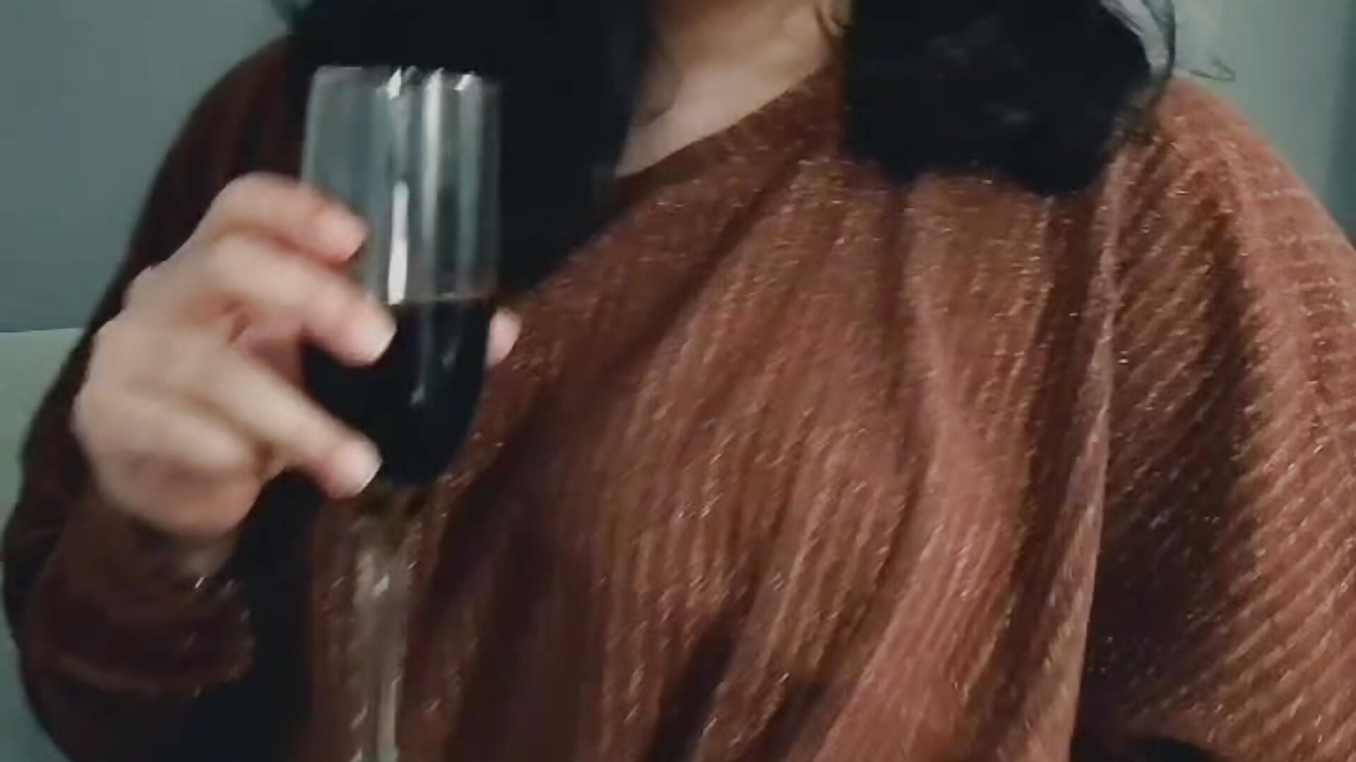 Salud for enjoy - video by EmilyNoir1 cam model