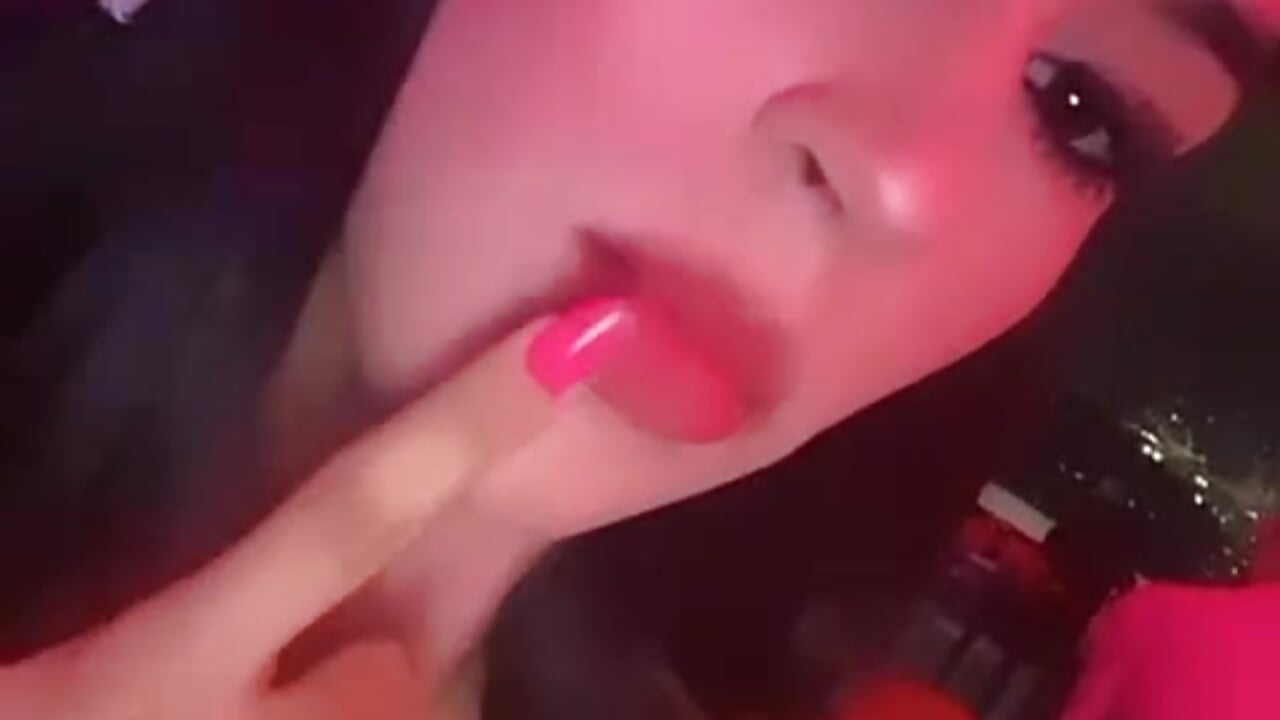 Hey Hey - video by Isa_Villa cam model