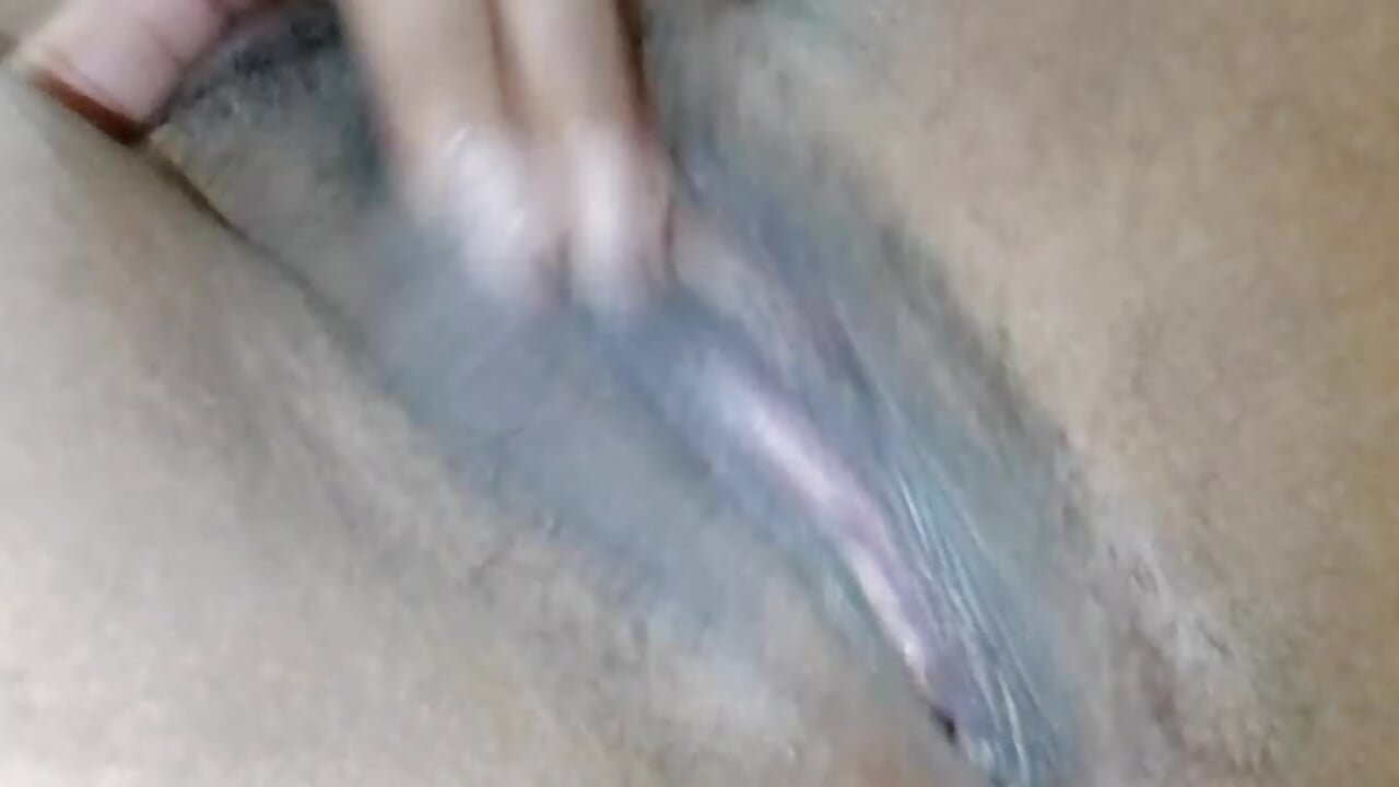 Pussy tease– GoldSnowxx23xx_ kameramodell videója