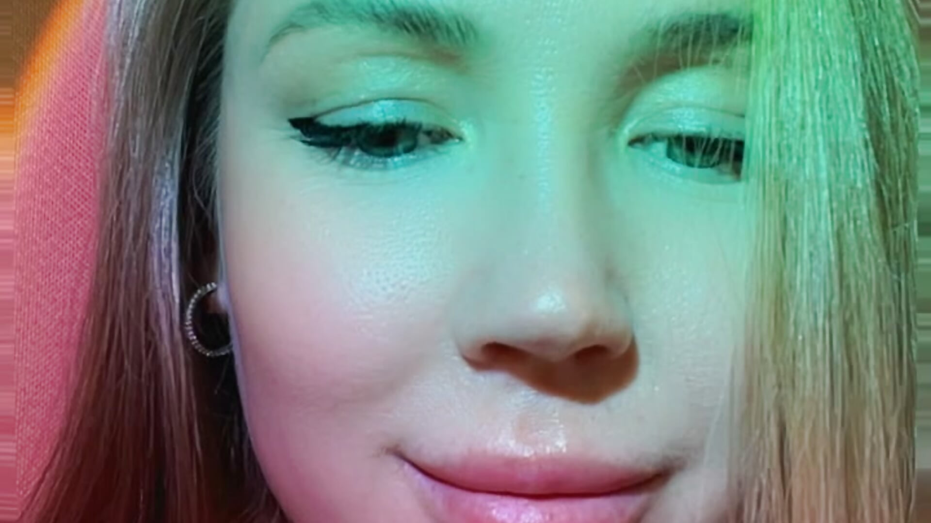 There are already more in my fan club, subscribe😍 - video di BethSun modella di cam