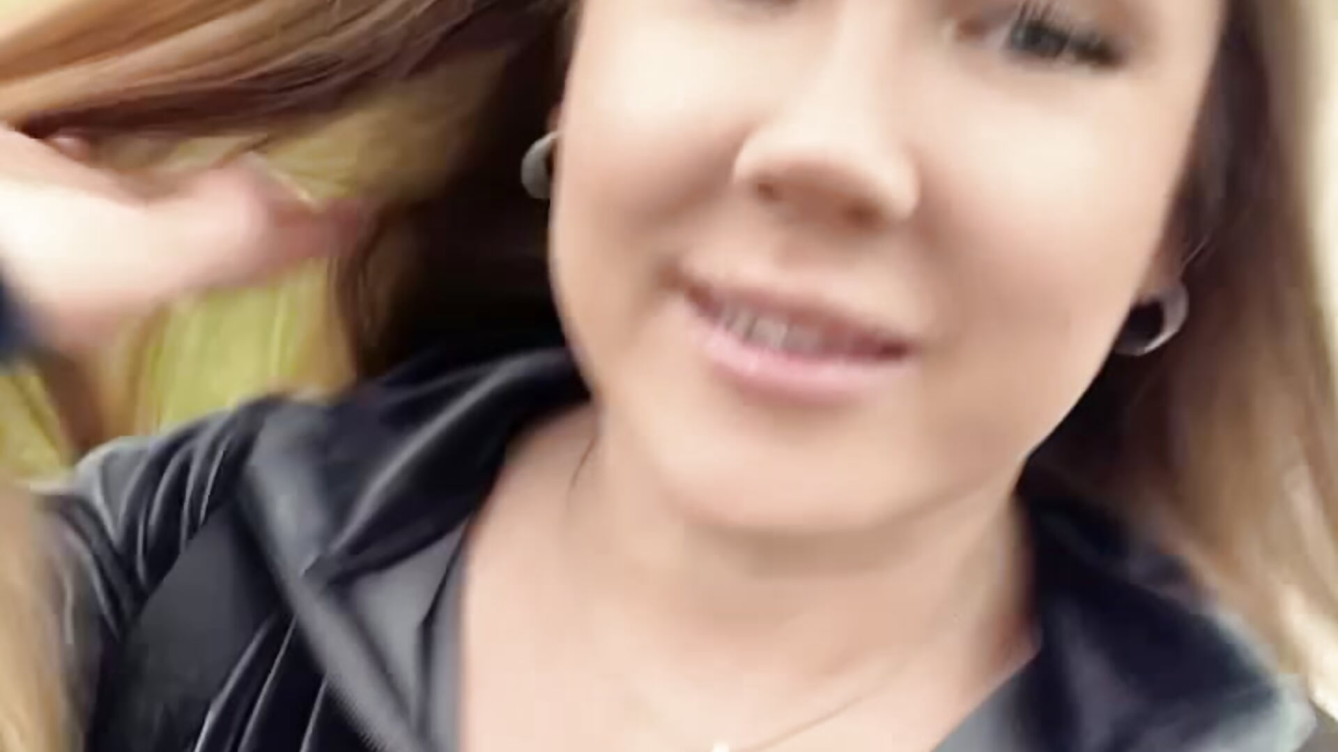 I'm already waiting for you on my stream😘💕♥️ - video di BethSun modella di cam