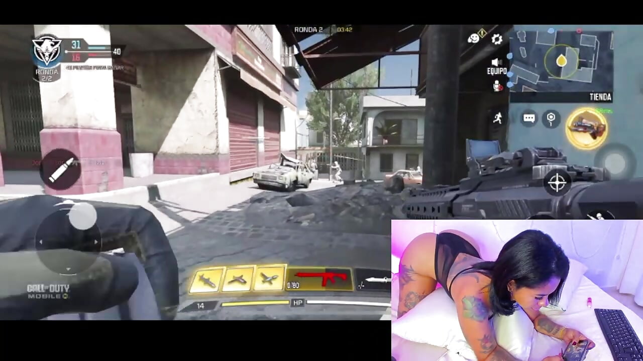 Would like to play and bet on COD? - video by KatieManson1 cam model