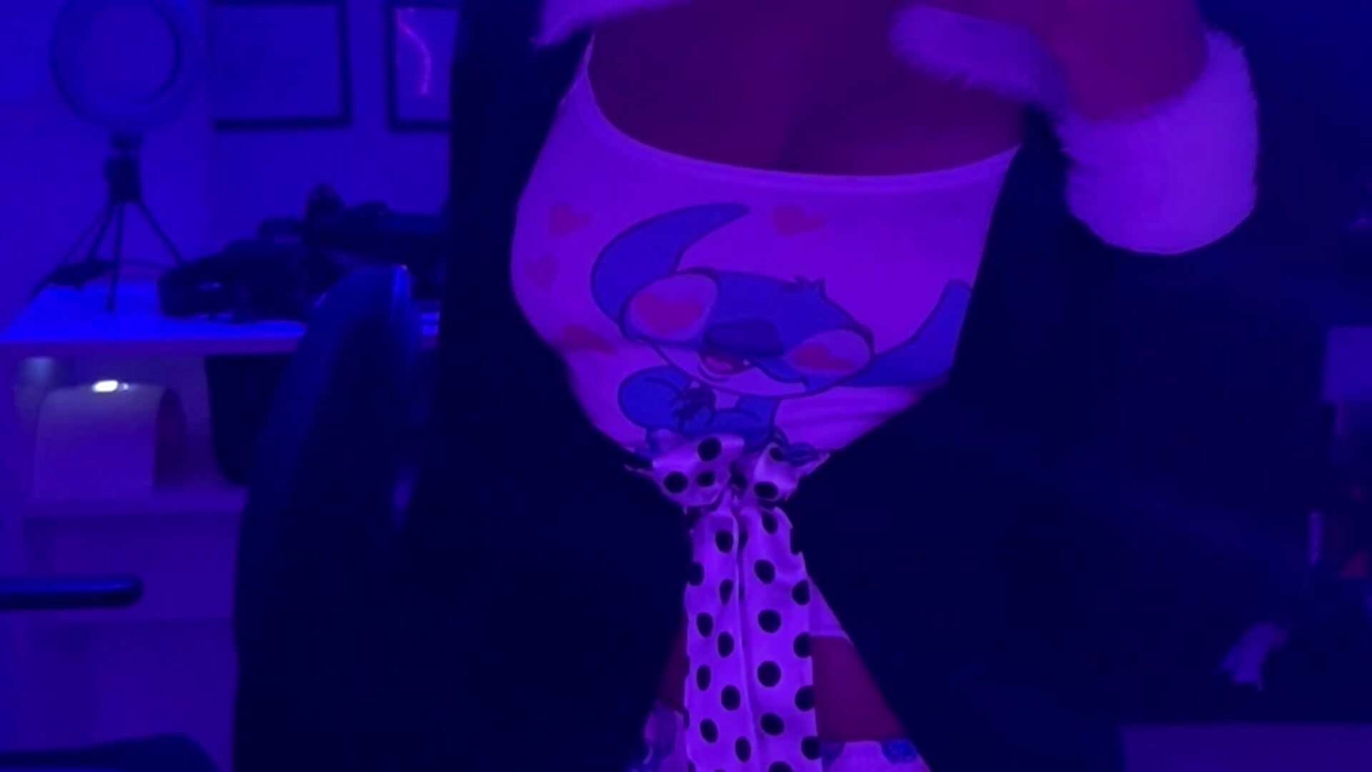 IMG_3944 - video by anasasuga cam model