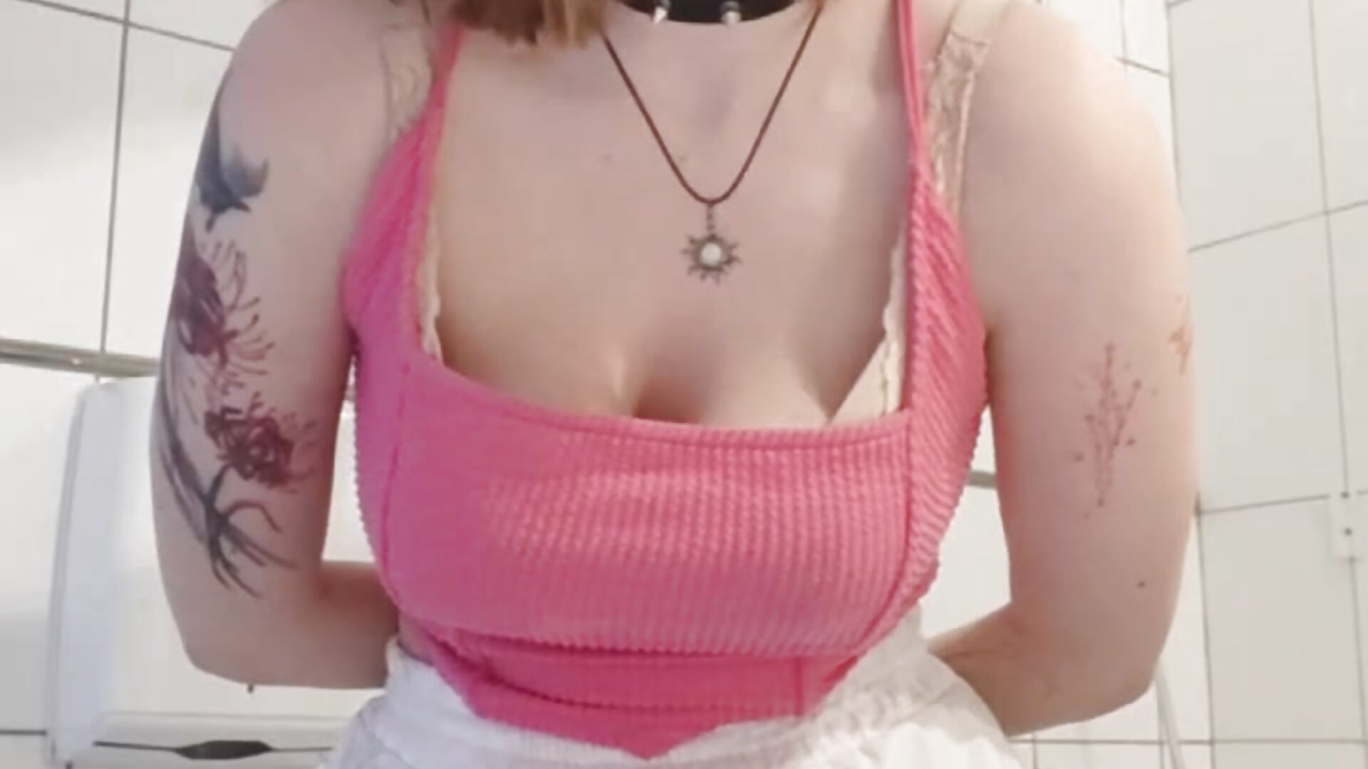 Meet Lilly ^^– Lilly_Evanns kameramodell videója