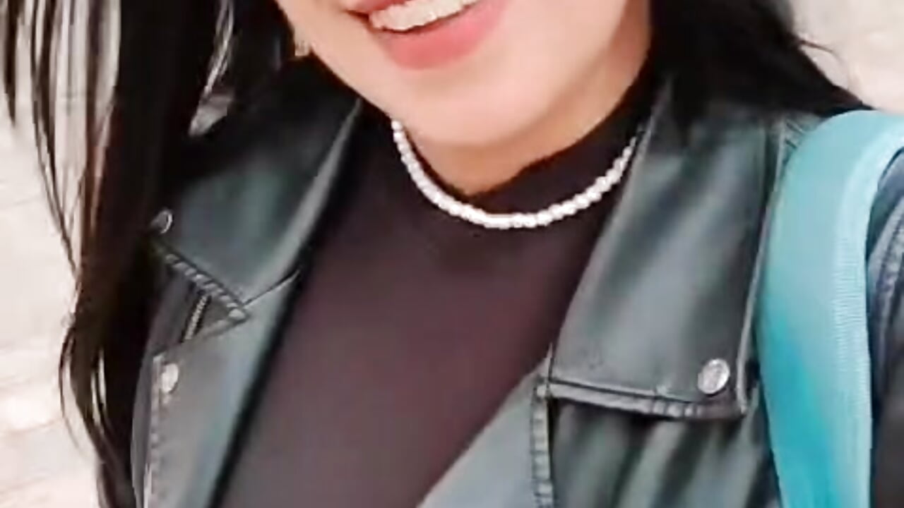 🌸 - video by EmmaNaughty12 cam model