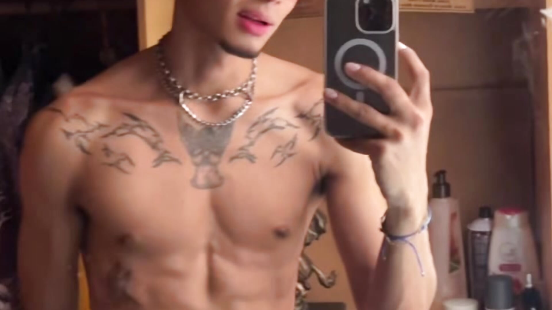 Hi - video by nick_acost