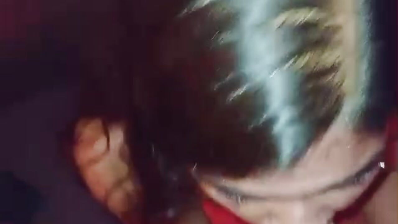 Chupando gostoso a pika - vídeo de Tentacao-maxima modelo de câmara