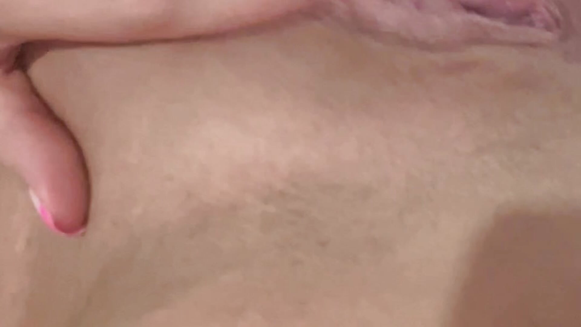 Full nude and pussy play - video by NaughtyXScarlett cam model