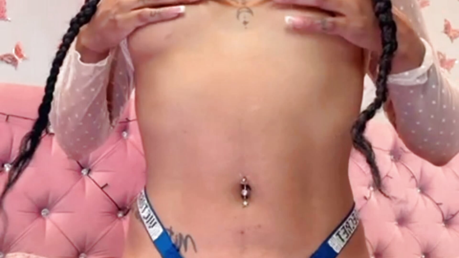 I am sensually - EmmaEbony_ 캠 모델의 동영상