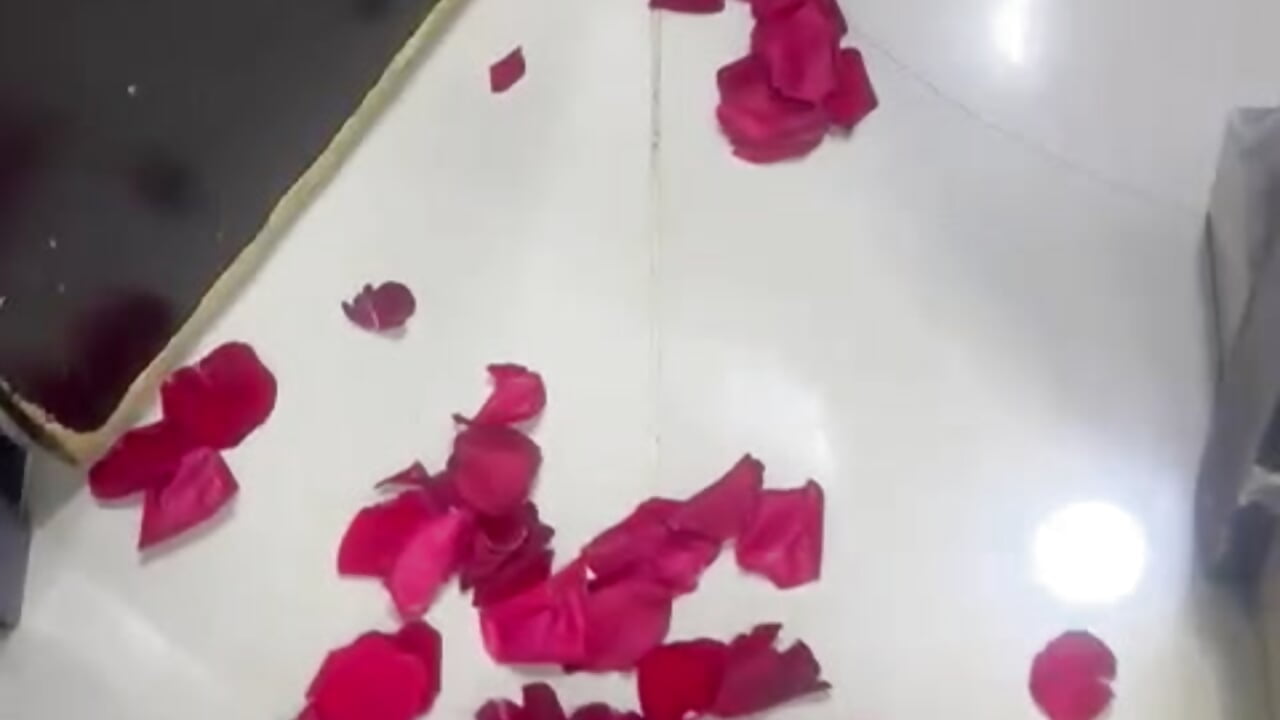 I'll wait for you at our Date, to celebrate our Valentine's Day - EmmaEbony_ 캠 모델의 동영상