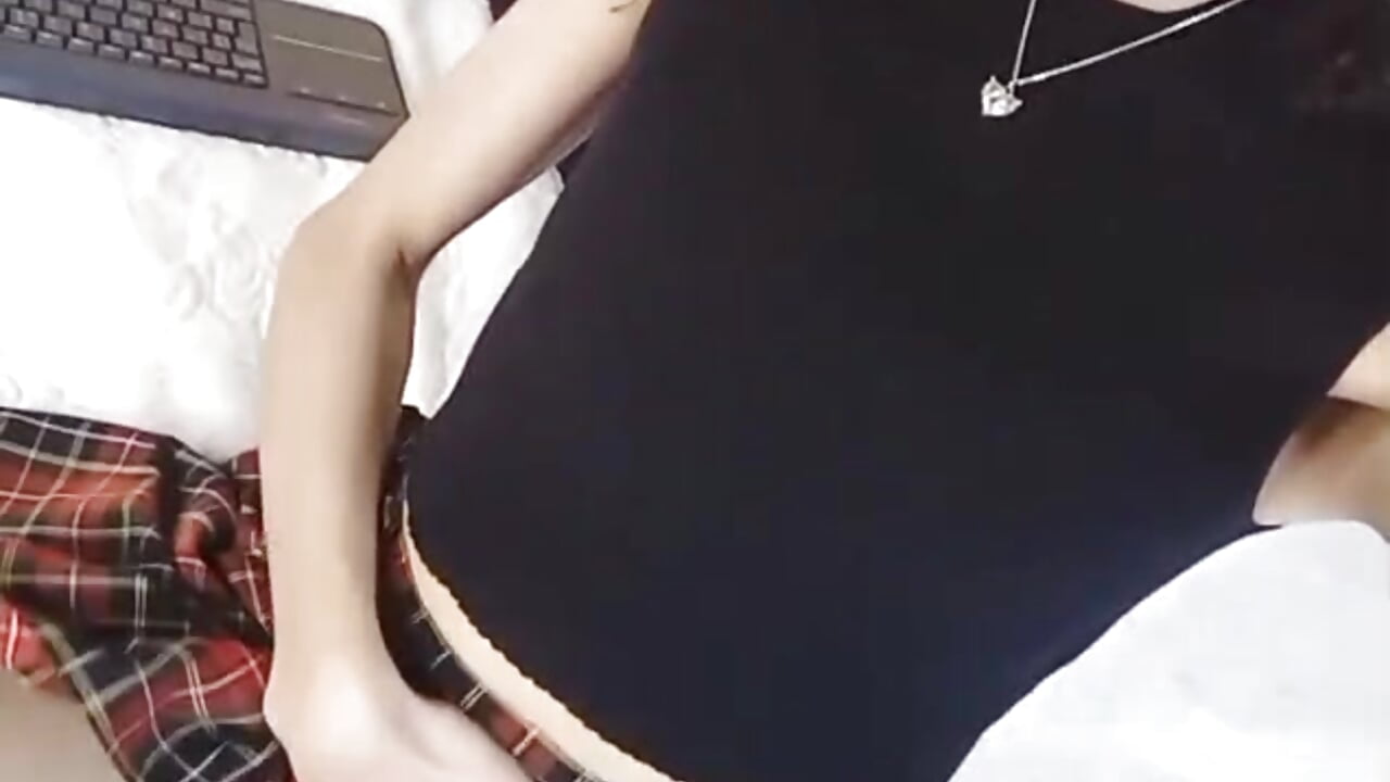 Very very close to you💕– CamilleGrace kameramodell videója