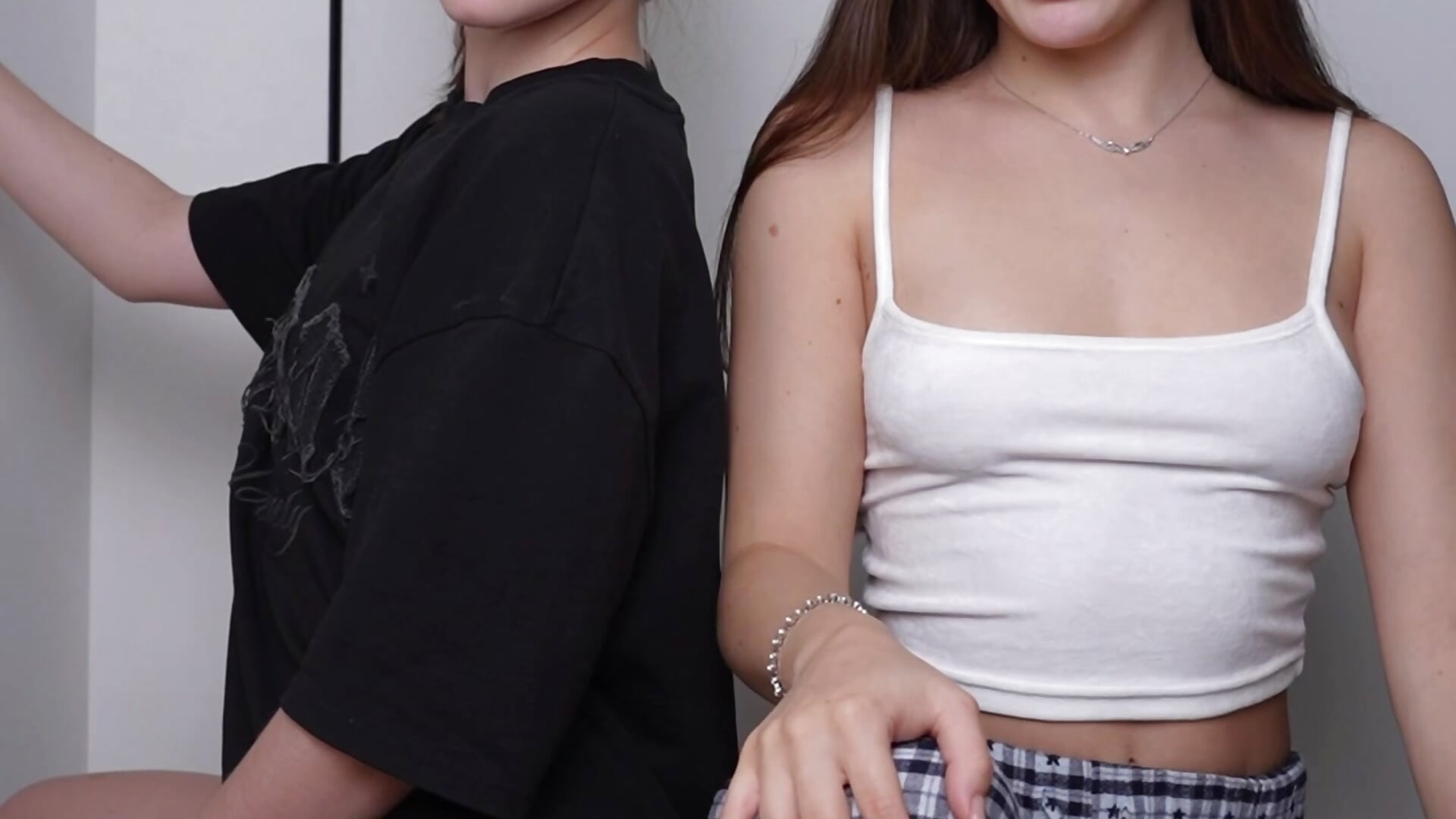 Green fire, red hair, zero limits 💚+🧡 - video av no_angelll cam model