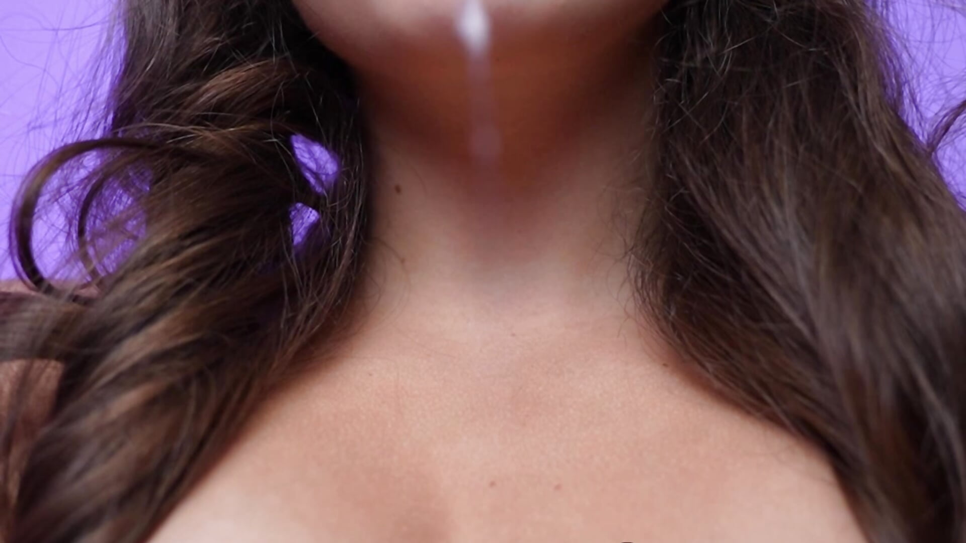 Catch and swallow - video by no_angelll cam model