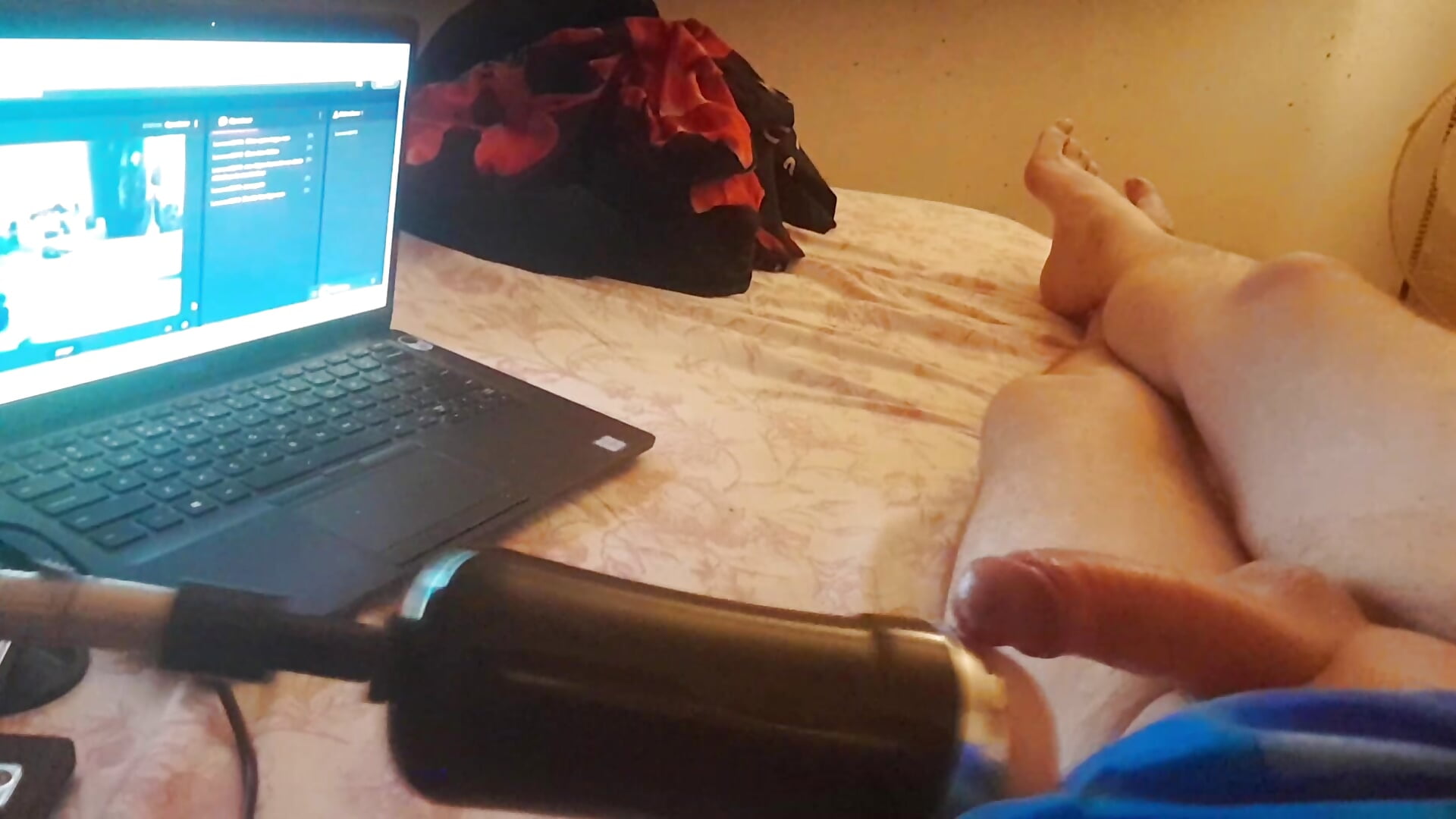 F*cking with my machine - video by JasperGeil cam model