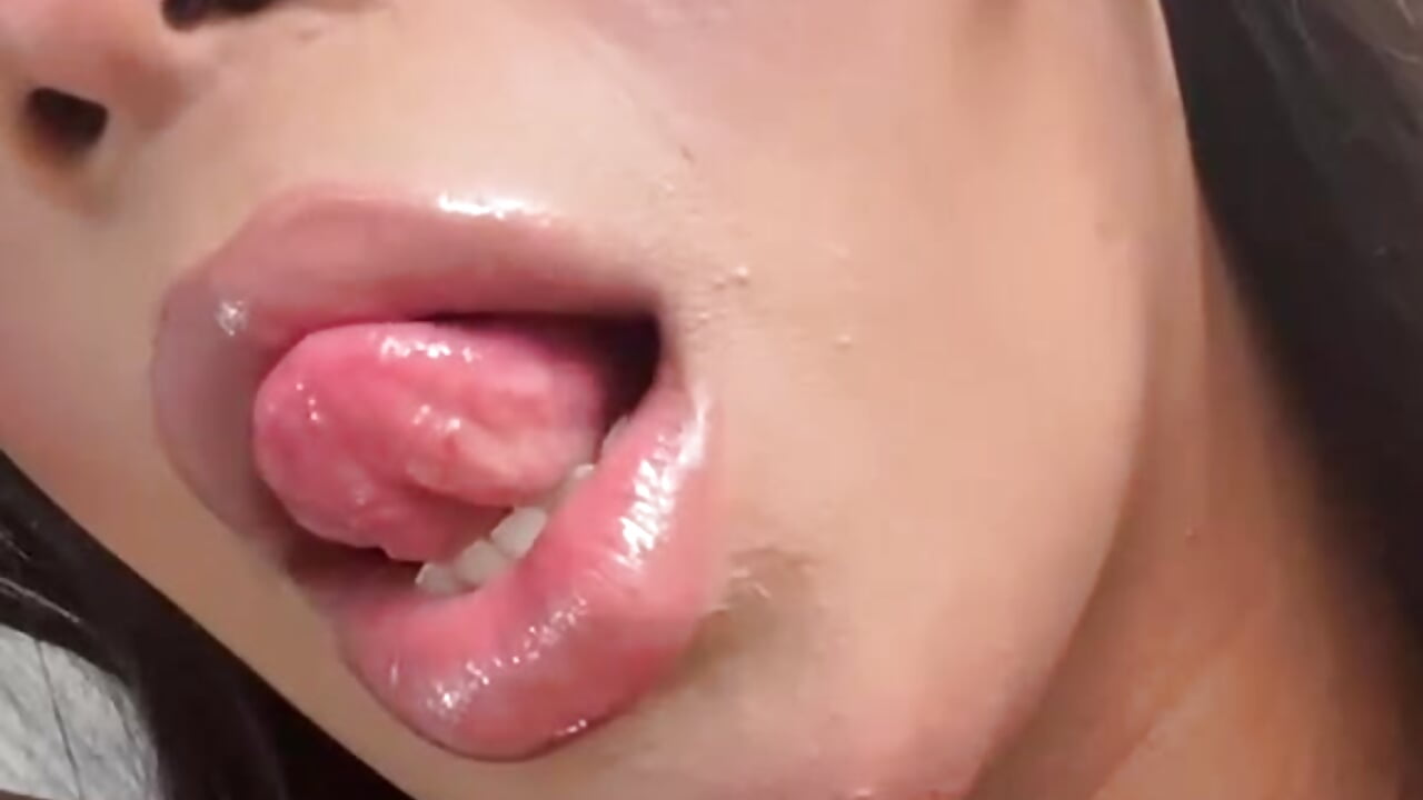 I'm horny for you👿 – video modela na kameri Sol_Vanegas