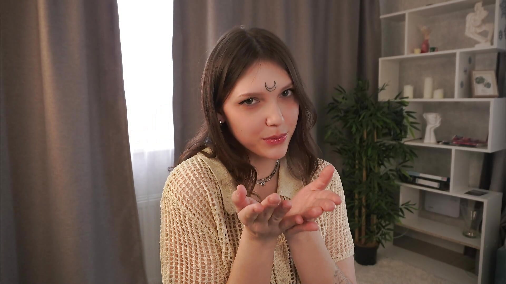 Welcome to my room<3 - video by Lunabate cam model