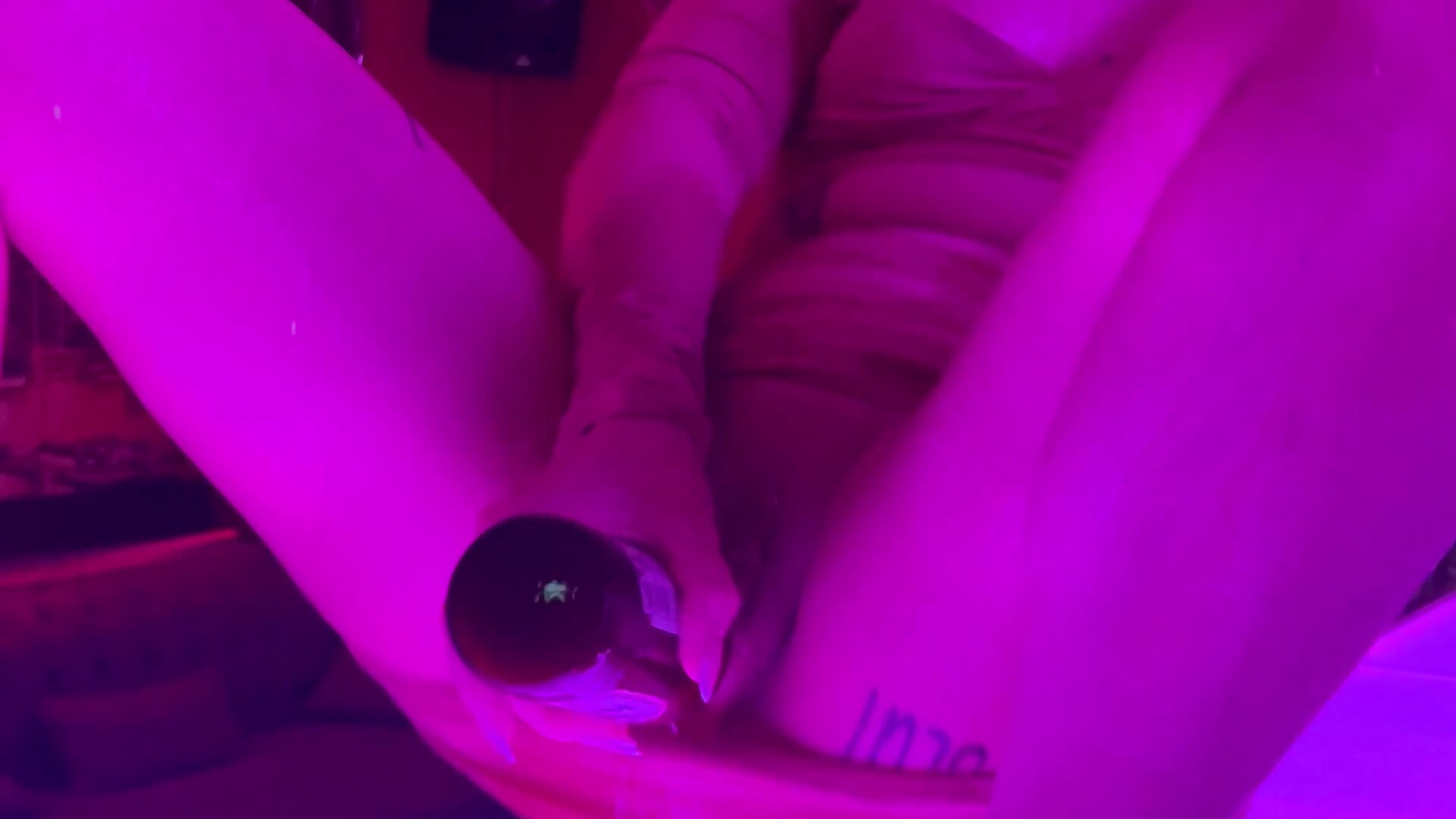 Beer squirt Lizzy 💦