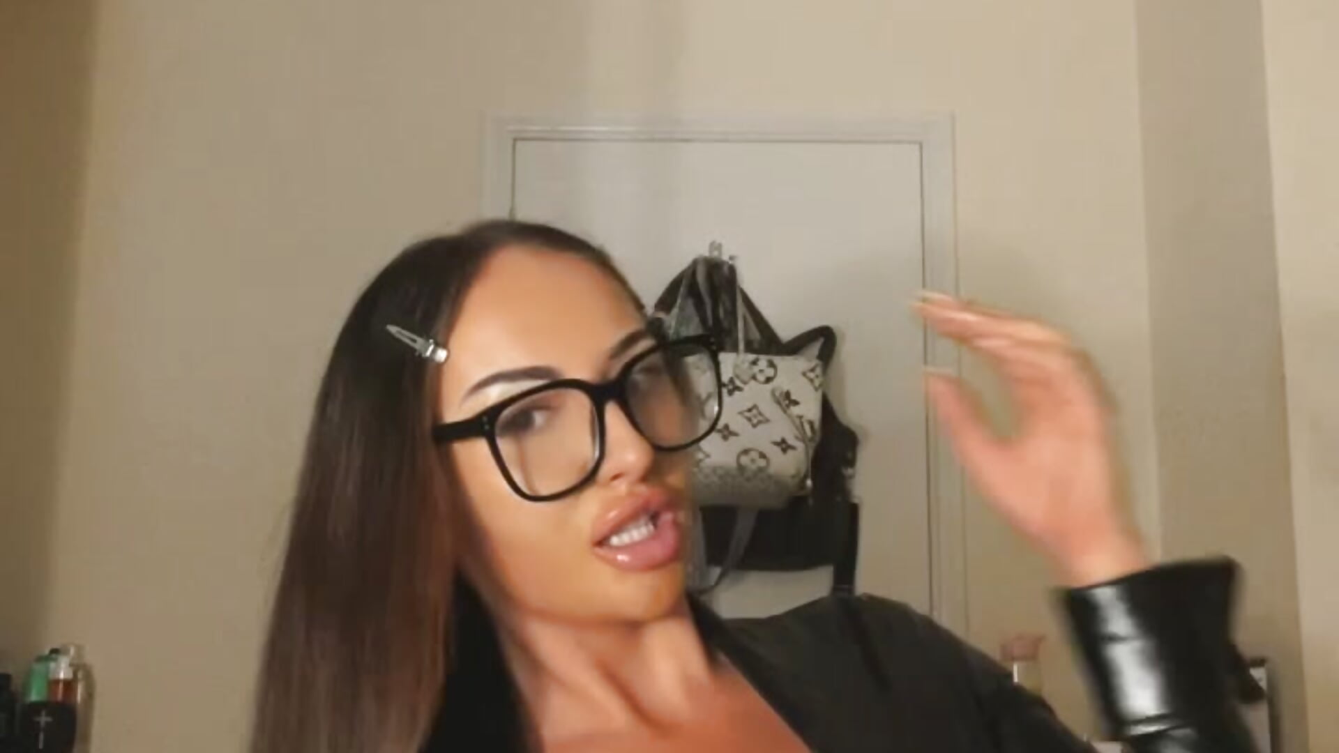 Who’s missing their naughty JODIE COPP? Back today 😈🤭 - video di Jodiecopp modella di cam