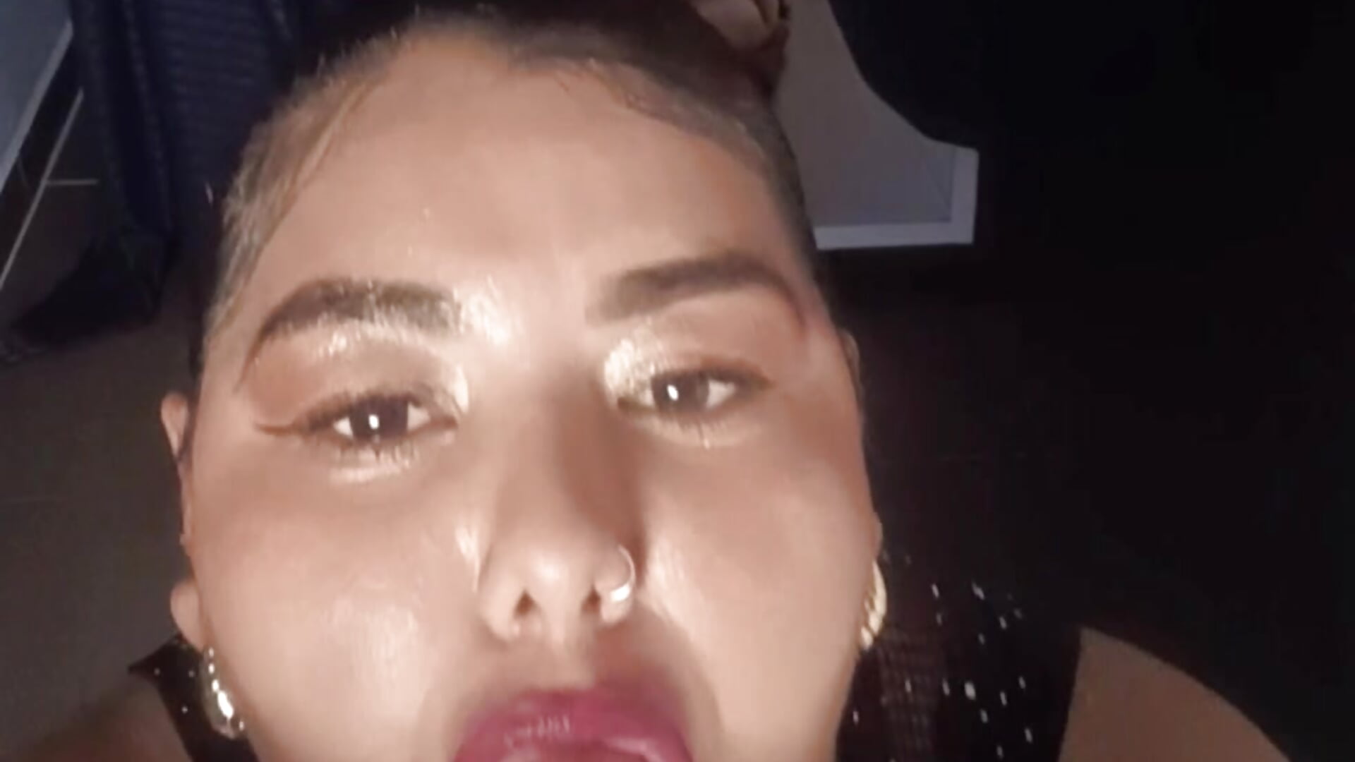 how well you fuck my mouth give me more - video của người mẫu cam AndreaKinky