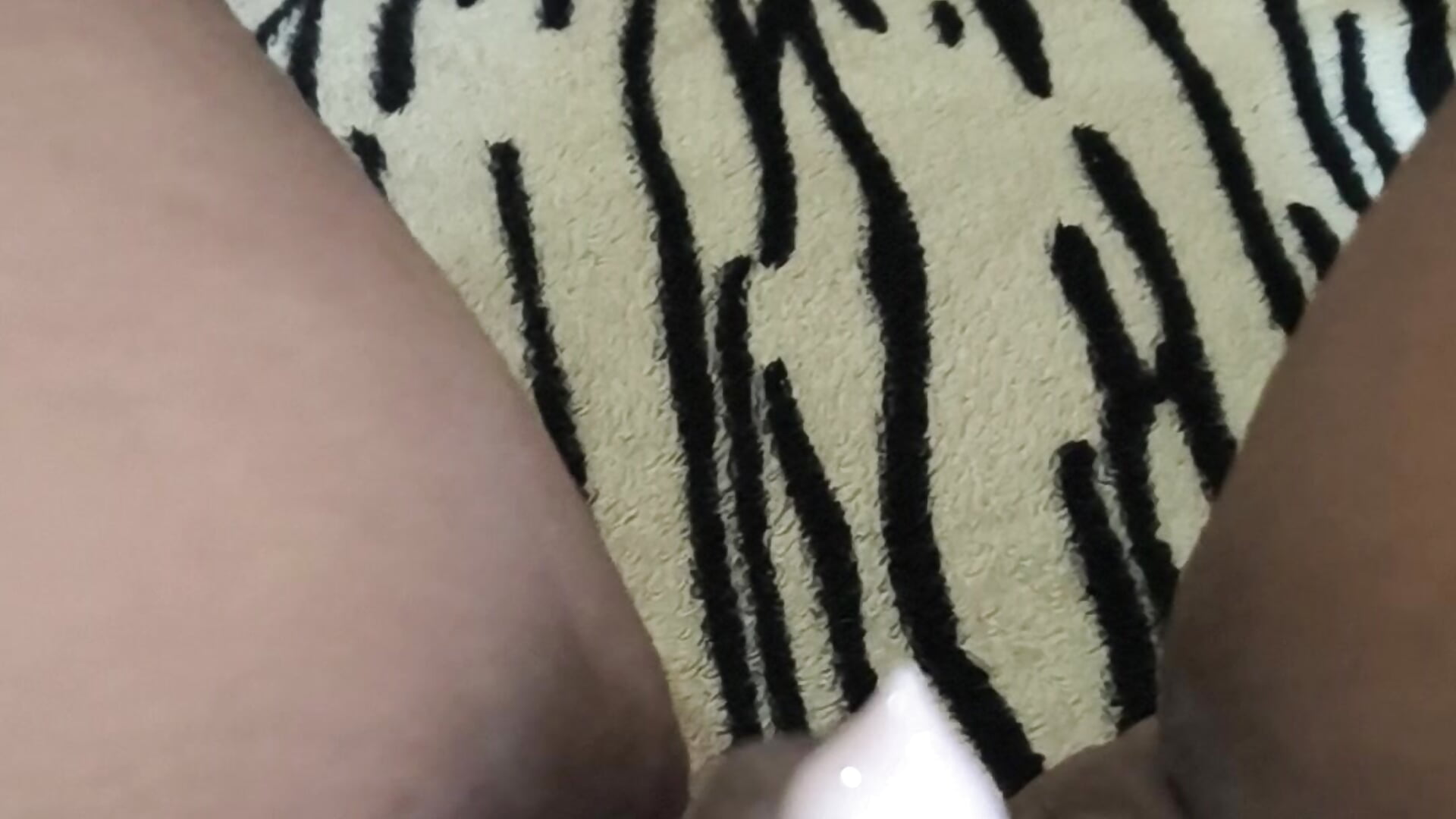 1000161340 - відео від вебкаммоделі Danivinix