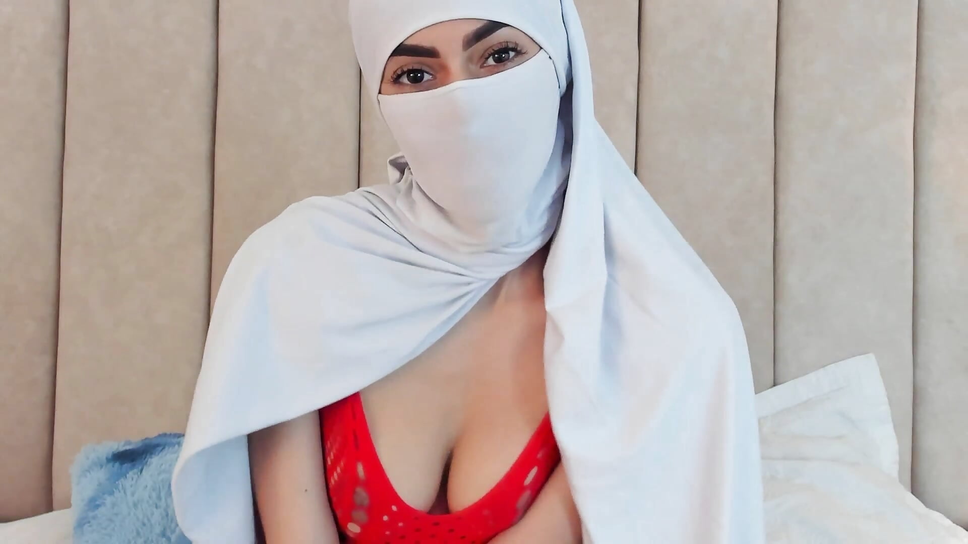 happy weekend💘🙊✨ - _Zahiira_ adlı kamera modelinin videosu