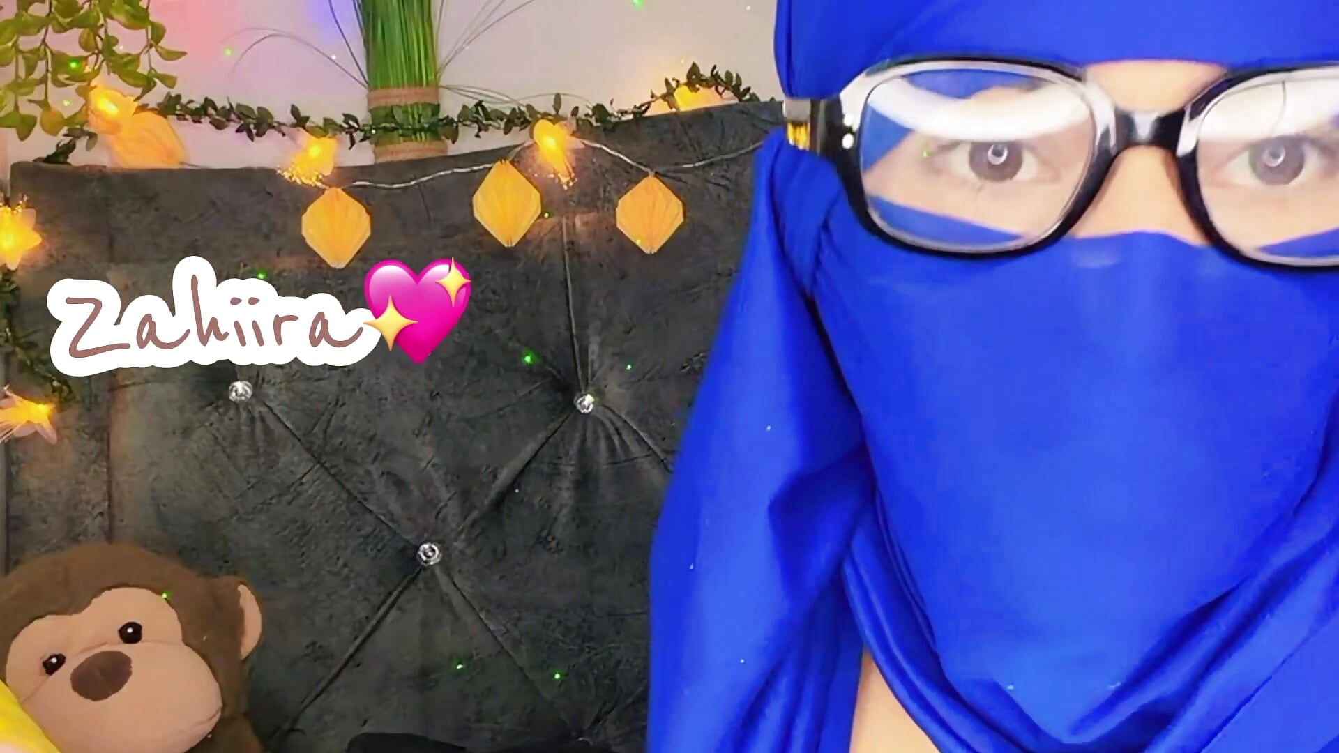 Please come watch my streams, support me ❤️ - video by _Zahiira_ cam model