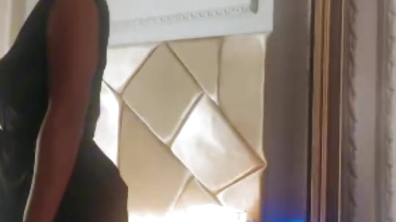 I'm Going To Mark Your LifeLike MyLipstick - video by Paulina-Tafur cam model