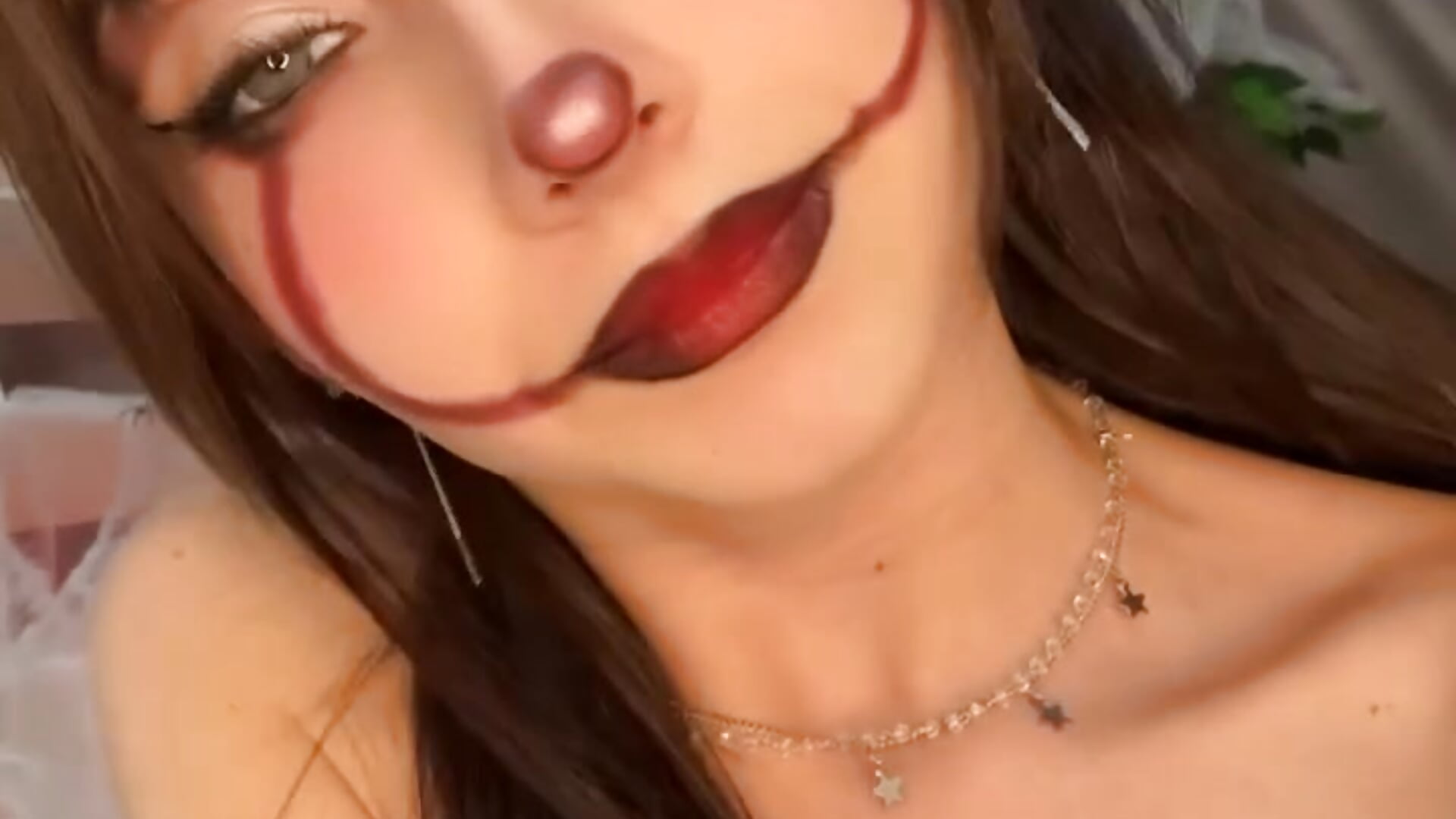 Daisy the Clown – видео вебкам-модели DaisyBlaze