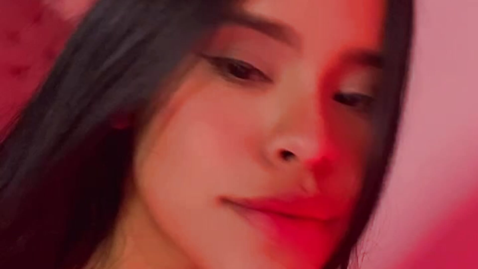 My face beautiful ✨ - video by Aisha_poweer cam model