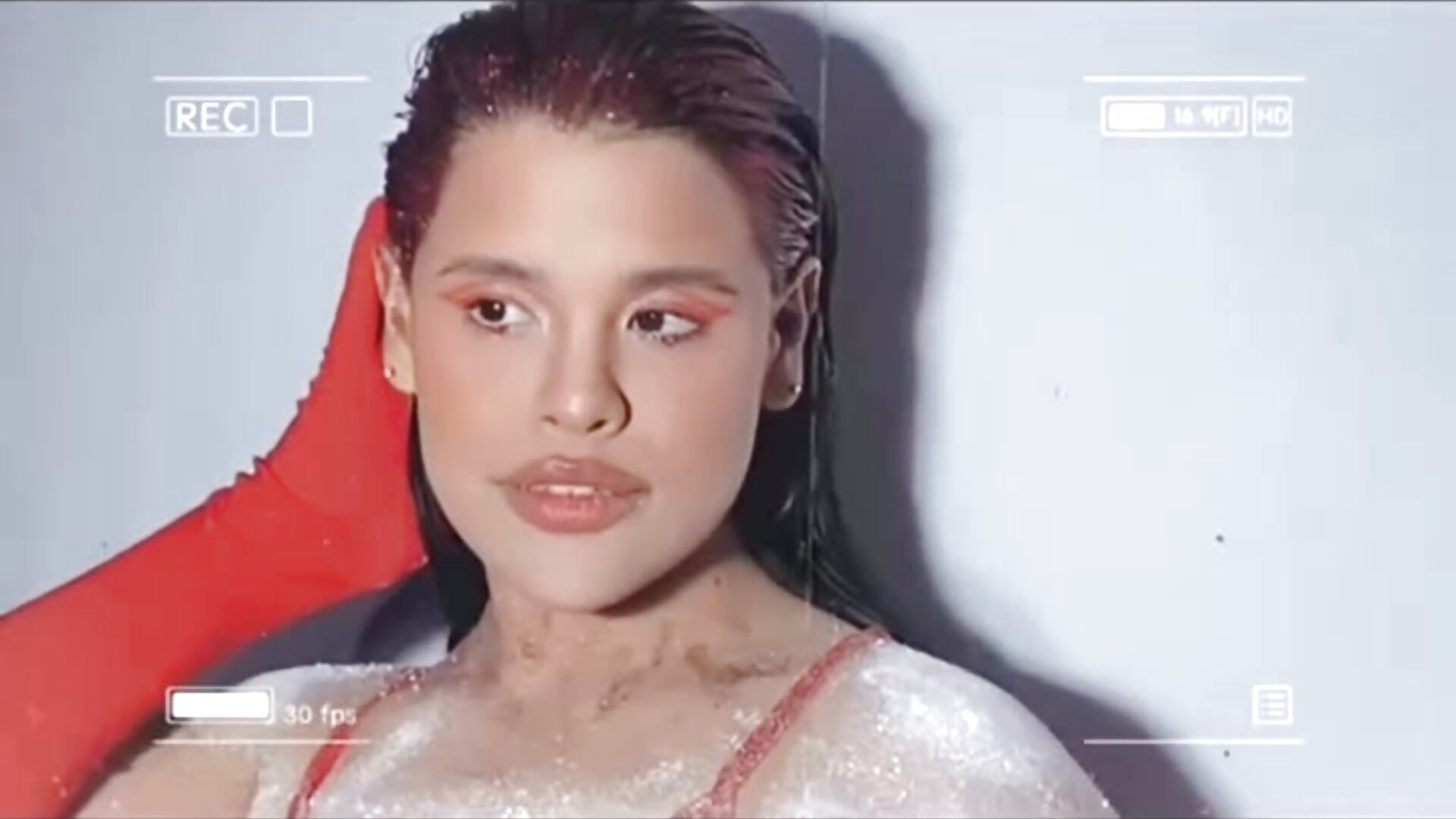 It's never too late for Christmas🎄🪅 - video by Aisha_poweer cam model