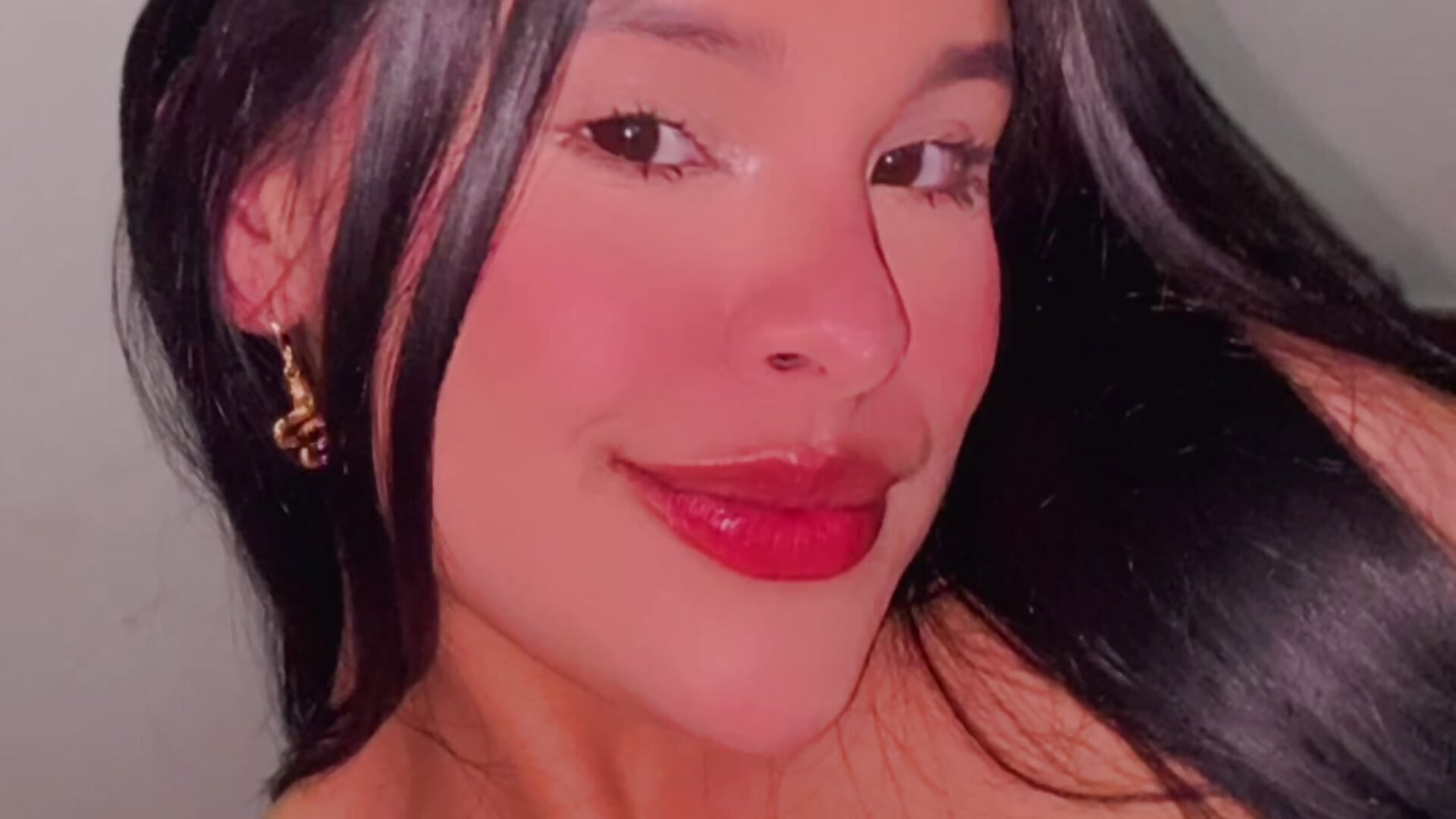 💋 - video by Aisha_poweer cam model