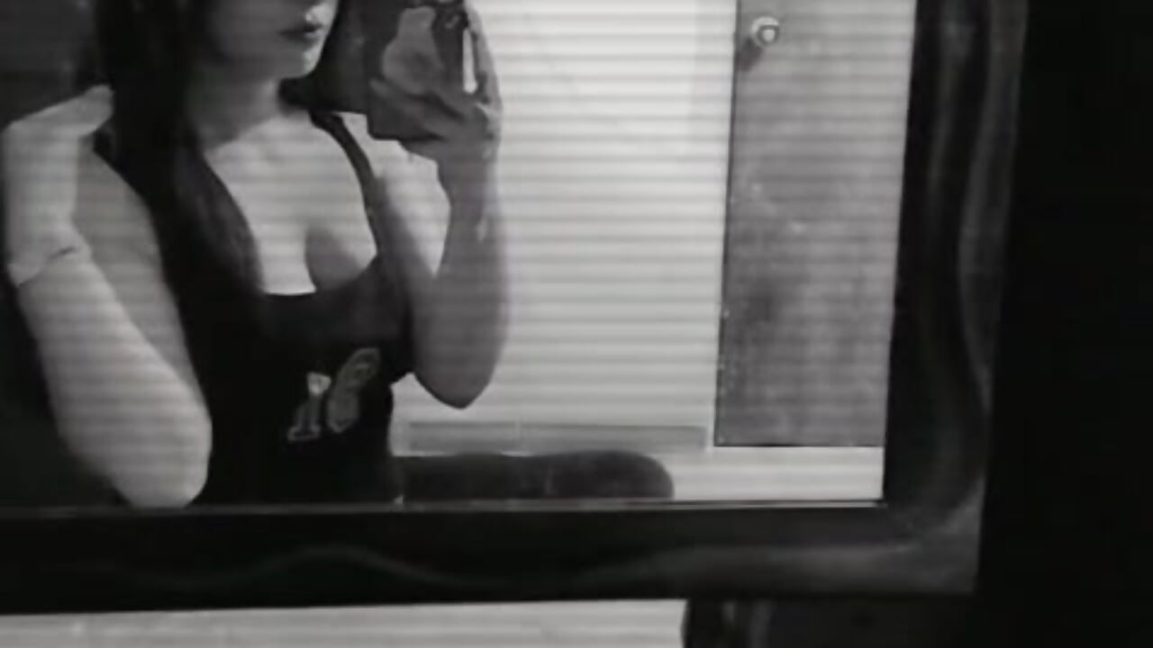 Spy 🕵🏻‍♀️ – video od webkamerové modelky Camila_Ord