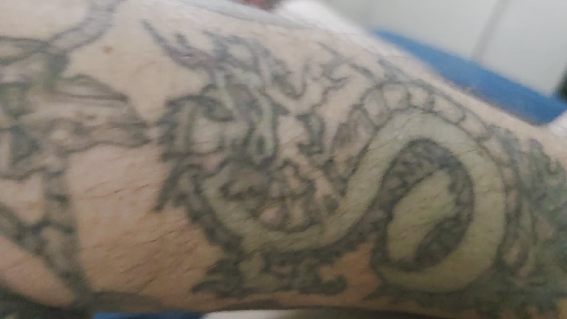 Tattoos – video af Tricky-Dicky