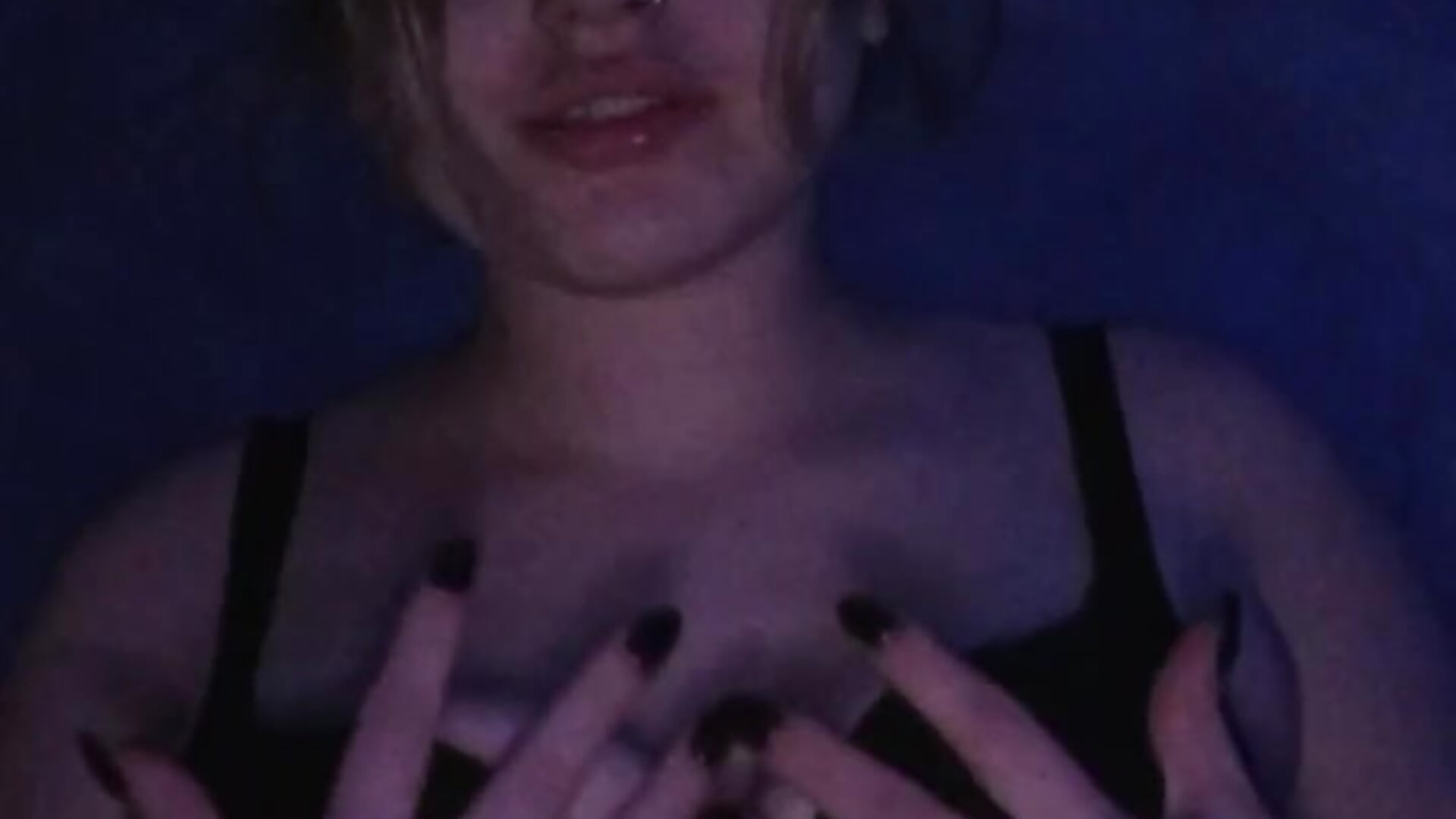 Easy teasing^^ - video van SophieMurrr cam-model