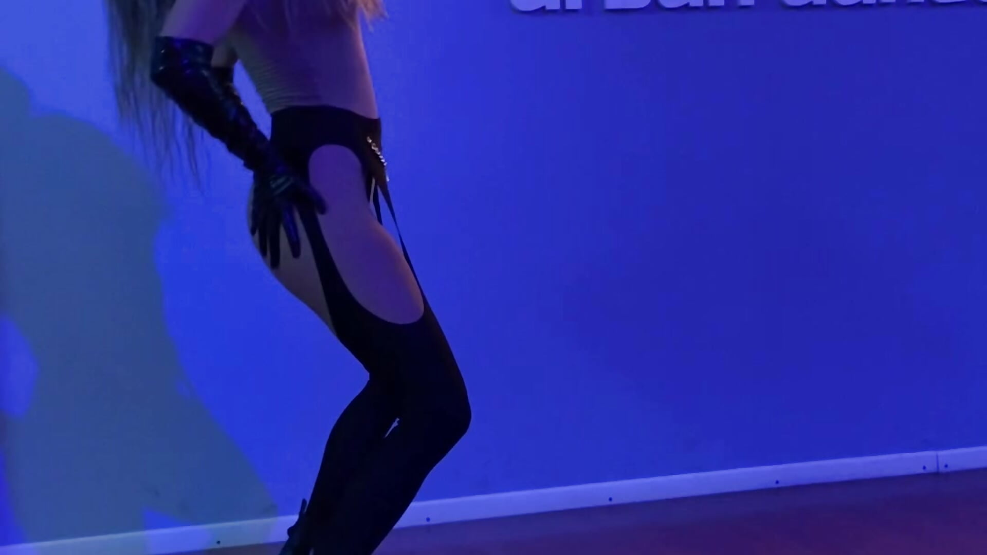 Baile Heels