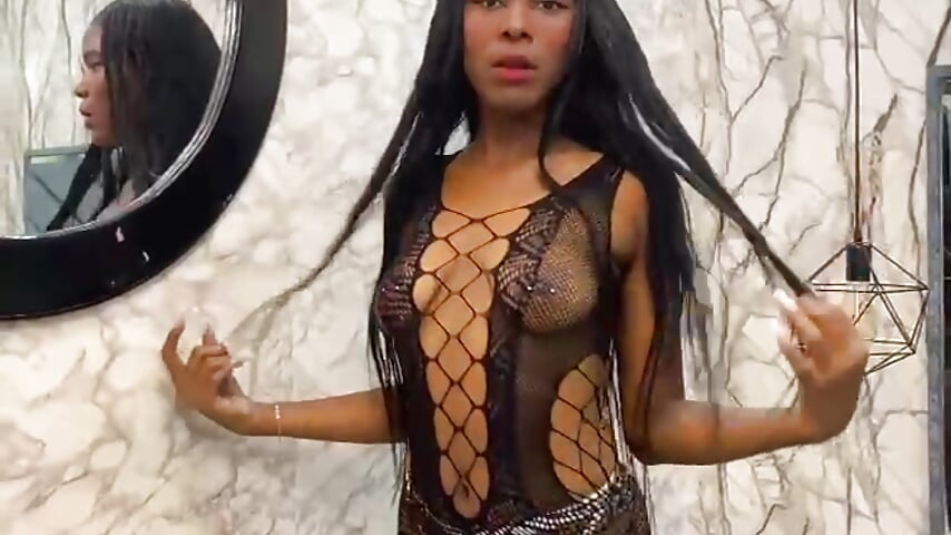 Hot, skinny and beautiful! 🥵 - video oleh model kamera SASHA_BROWNIE__