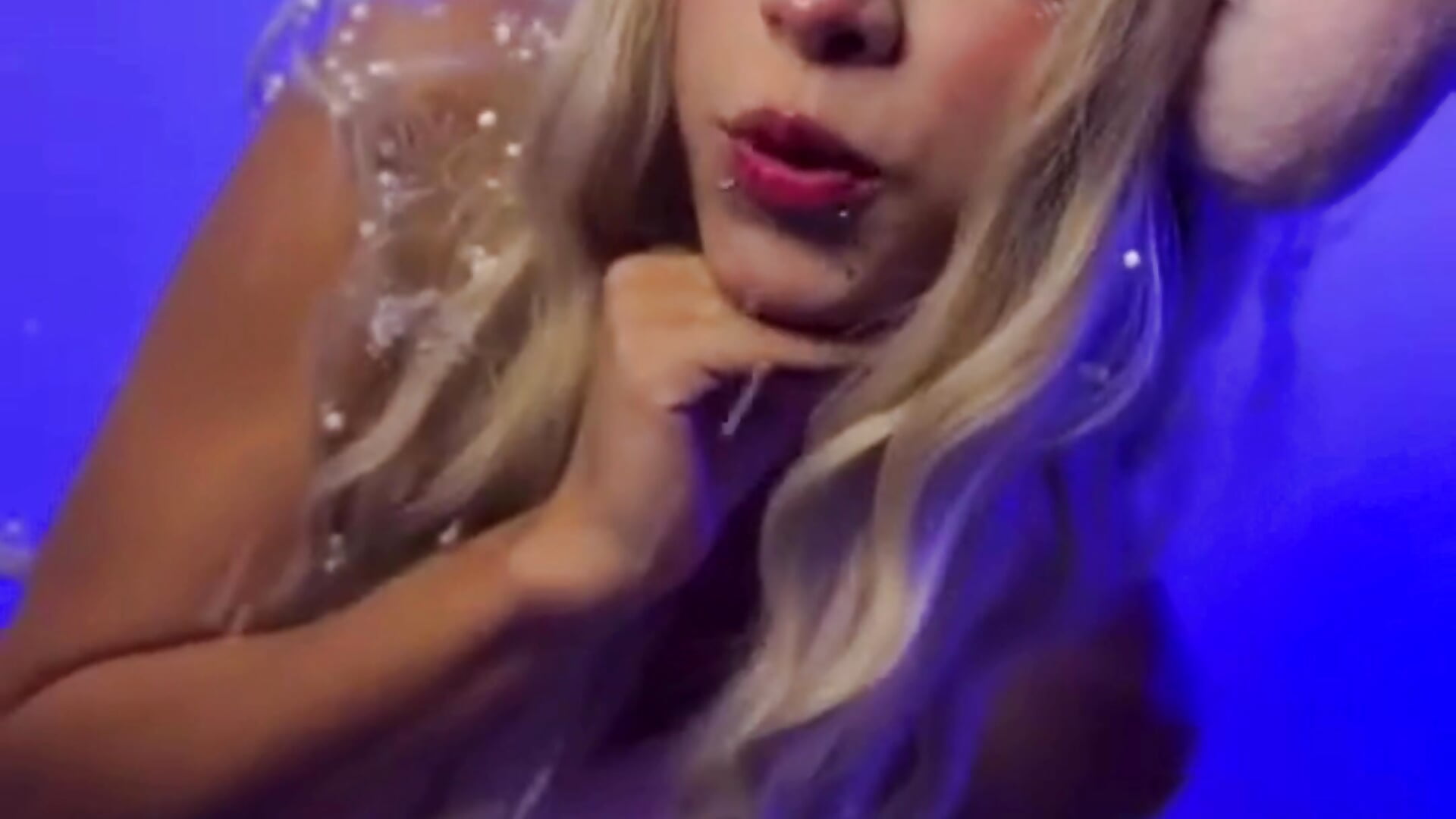 ❄️ Winter Glow - Taylorsmitth_ 캠 모델의 동영상