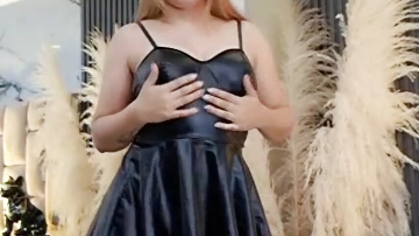 Sexy girl - відео від вебкаммоделі cloesummerr_