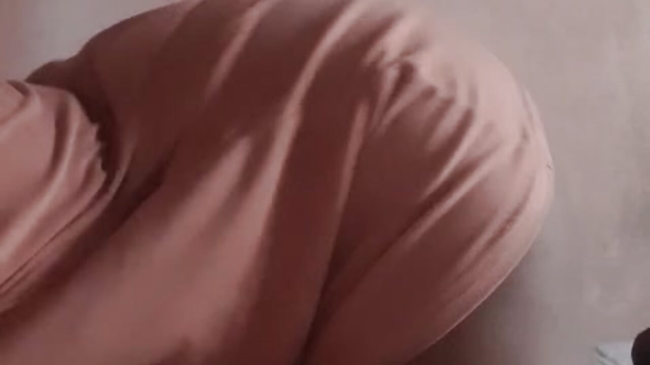 bubble butt - video by curvyyyyBabe cam model