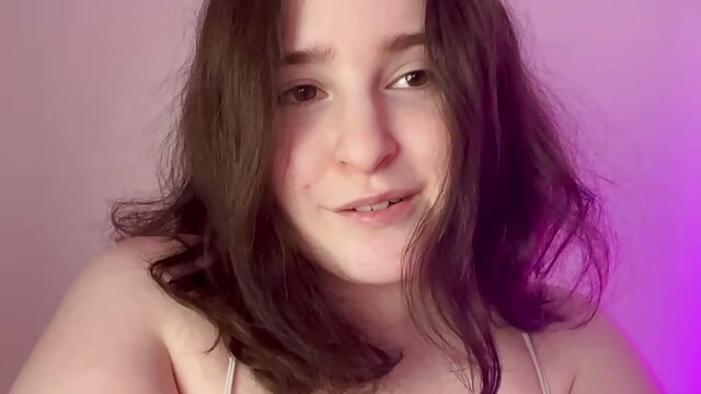 Sexy talk with you and flash my tit - video by alice_allens cam model