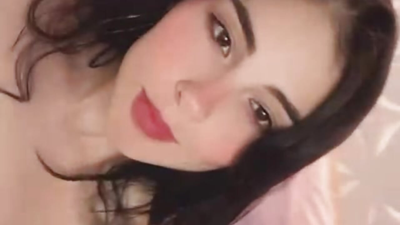 muack ♥ - video oleh model kamera 01_ashley