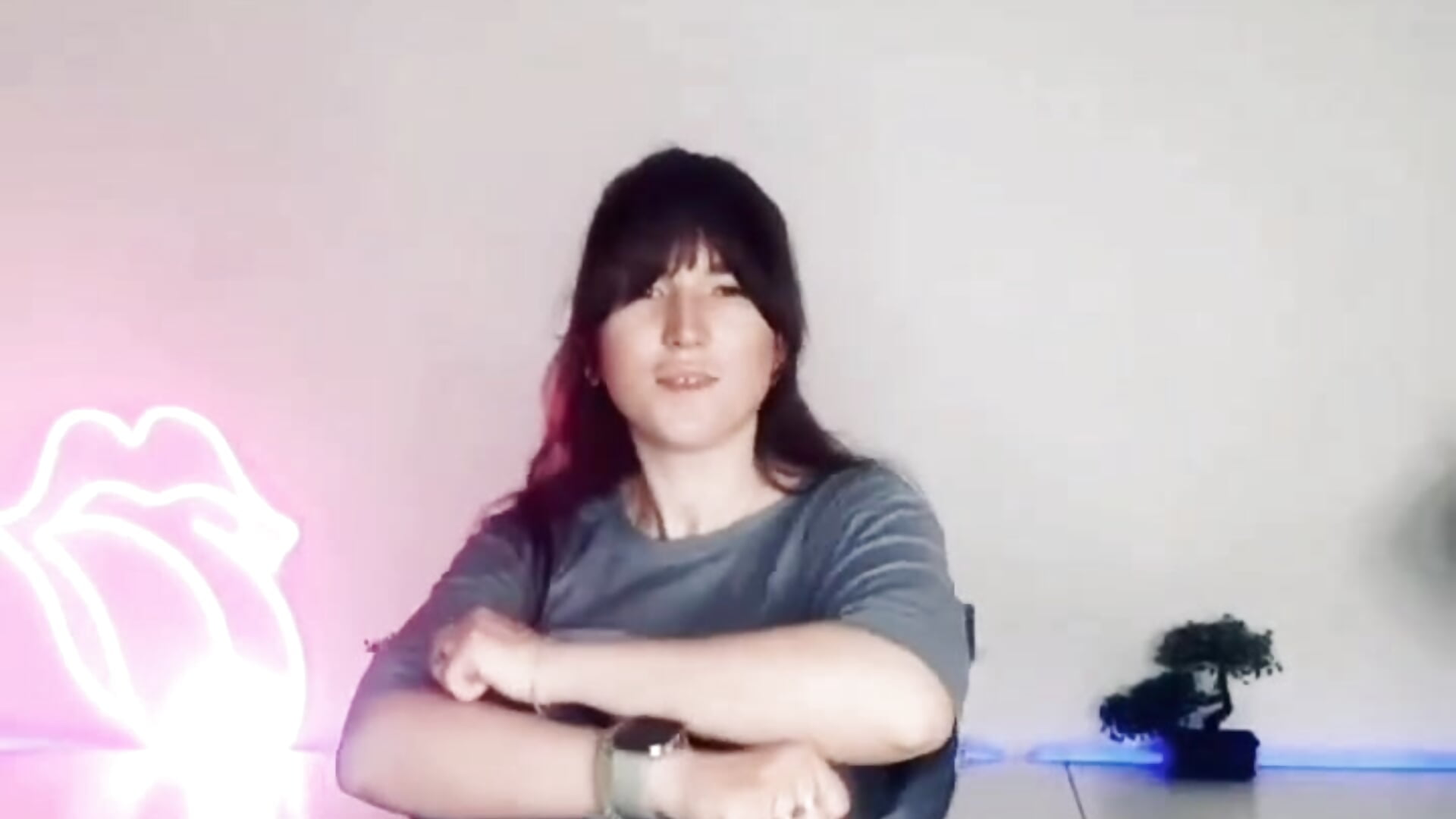 💋 - video by Sofii_darling cam model